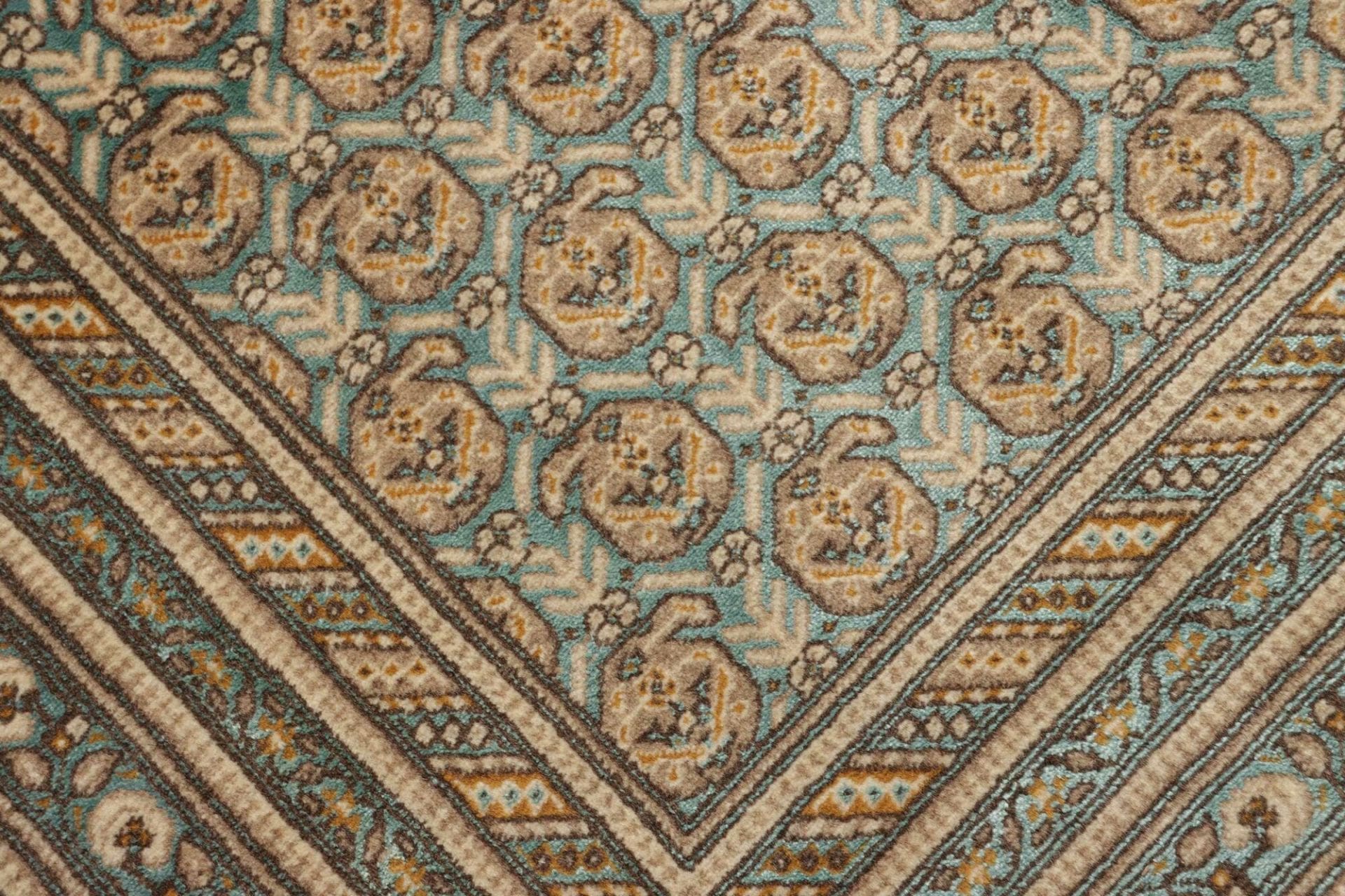 Ghom Perserteppich aus Iran, 213 × 306 cm