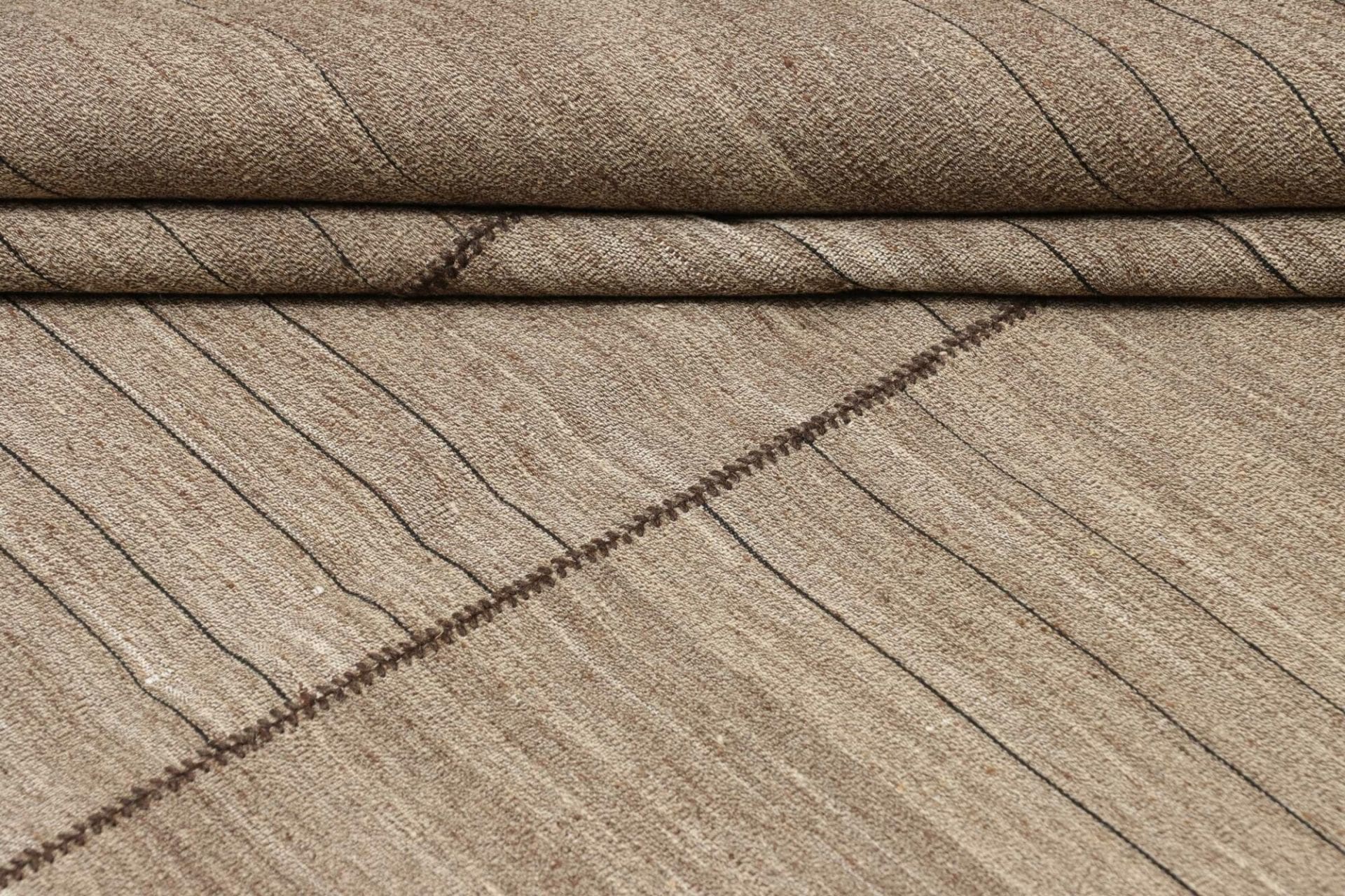 Kelim Perserteppich aus Iran, 201 × 290 cm