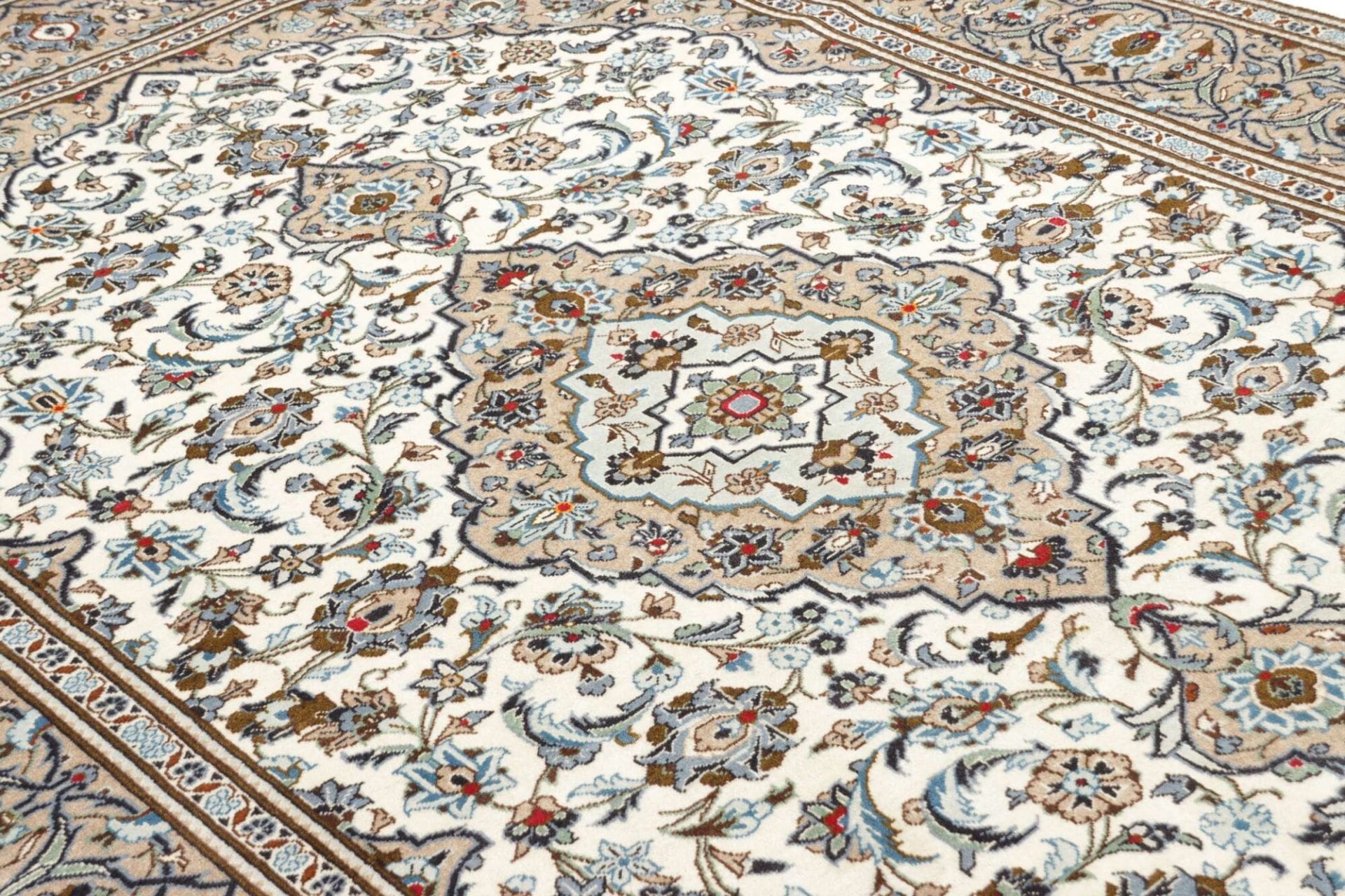 Kashan Perserteppich aus Iran, 205 × 295 cm