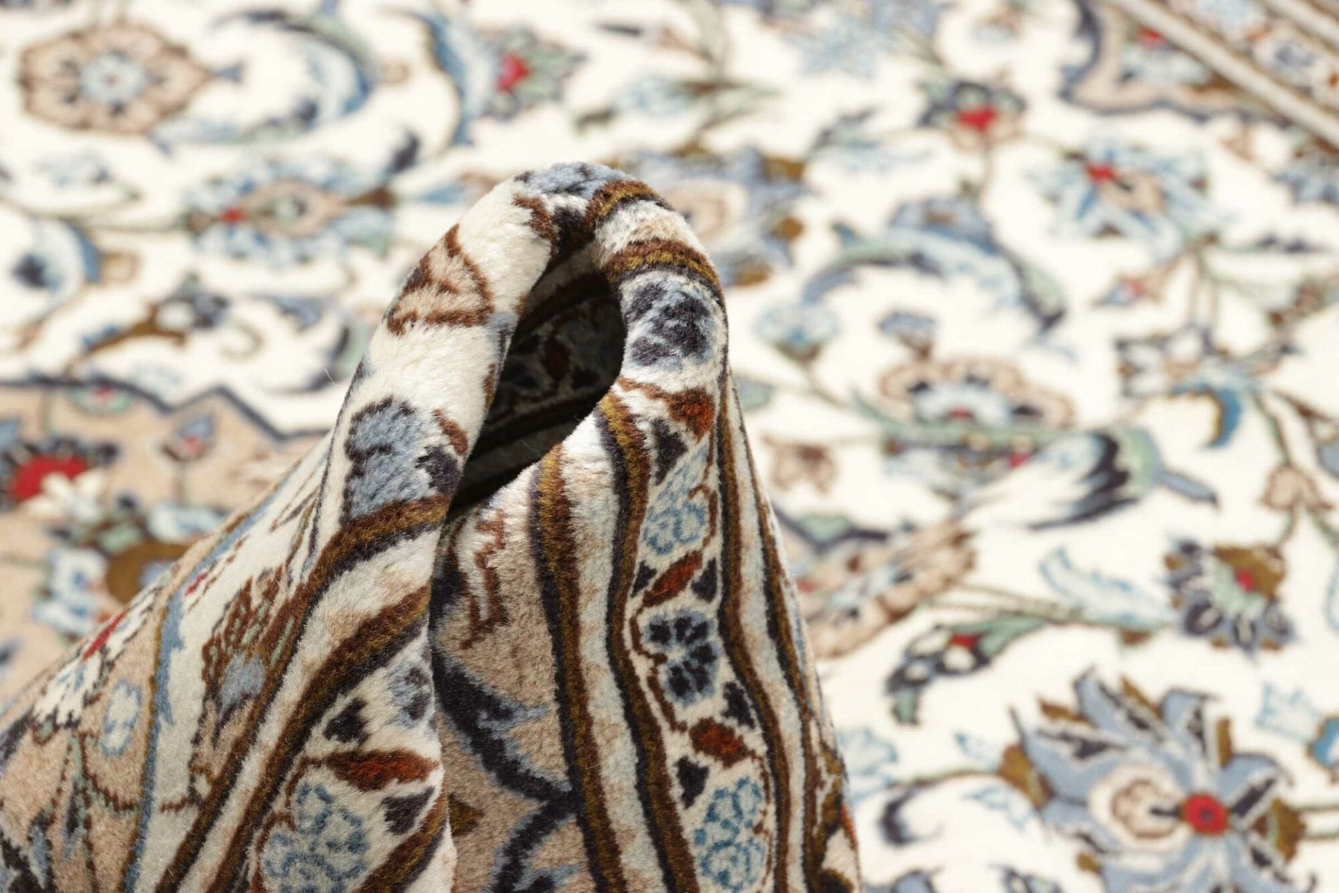 Kashan Perserteppich aus Iran, 205 × 295 cm