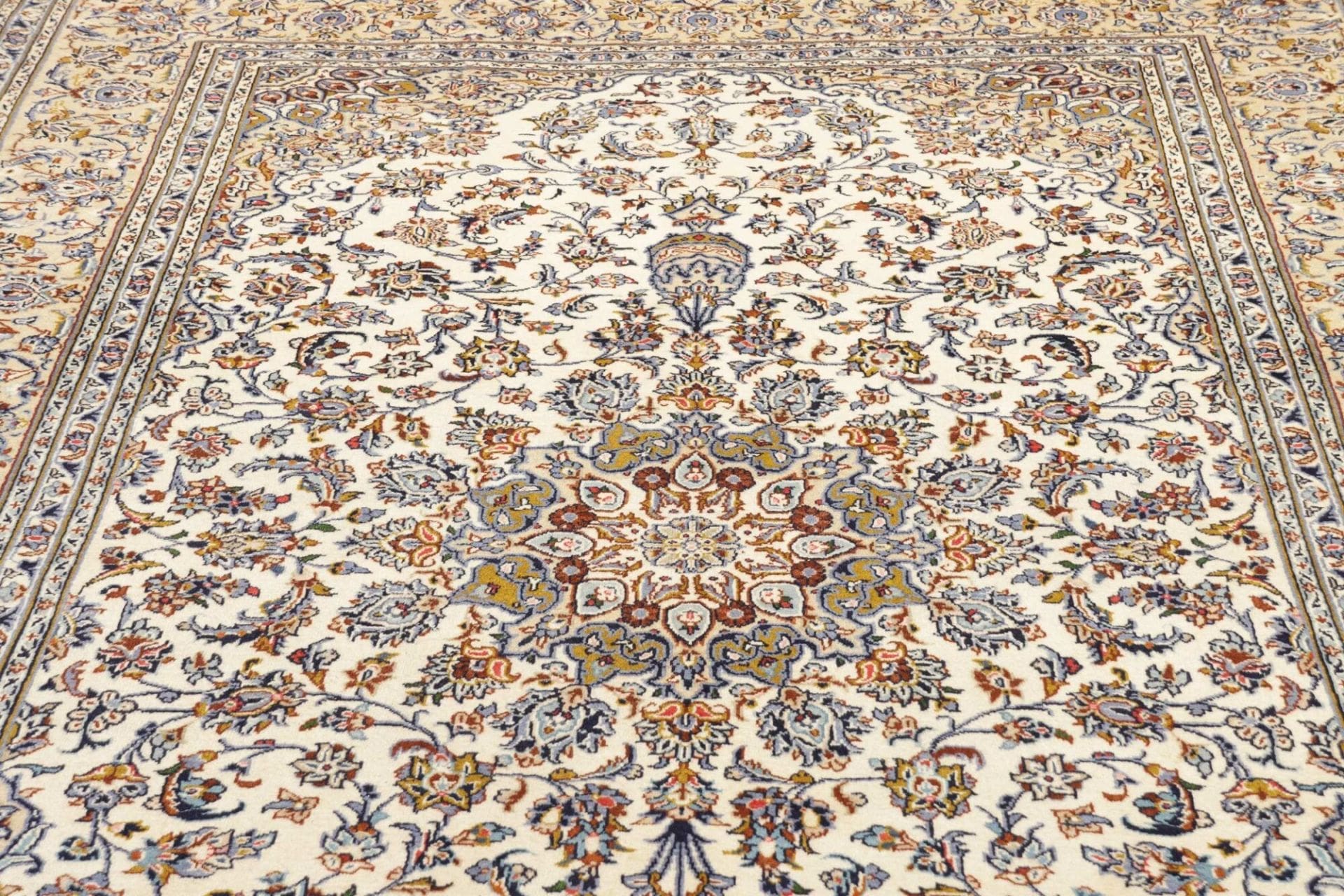 kashan-teppich-209-x-315-cm-schurwolle-handgeknupft-perserteppich-6 Handgeknüpfter Kashan Perserteppich 209 × 315 cm