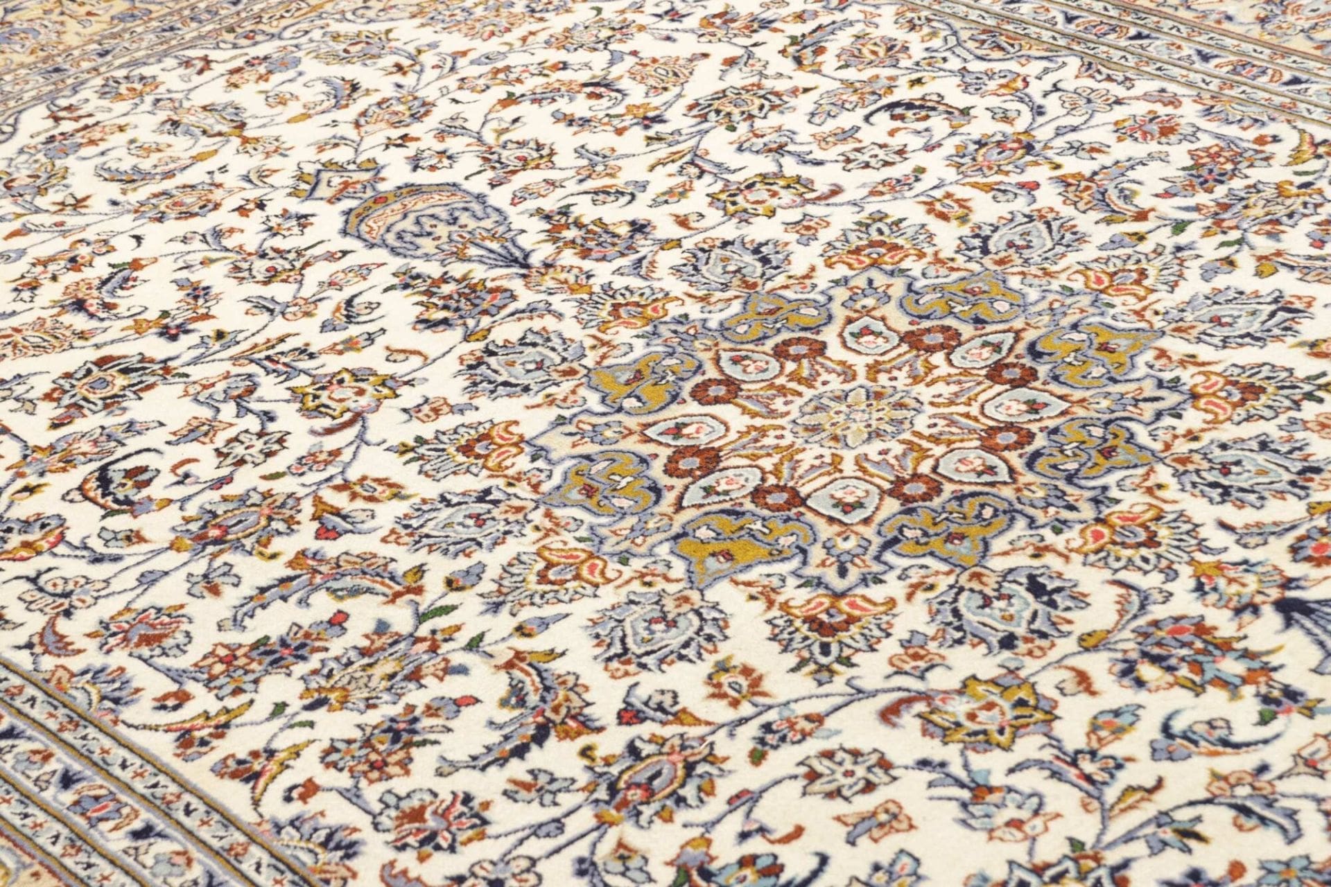 kashan-teppich-209-x-315-cm-schurwolle-handgeknupft-perserteppich-7 Handgeknüpfter Kashan Perserteppich 209 × 315 cm