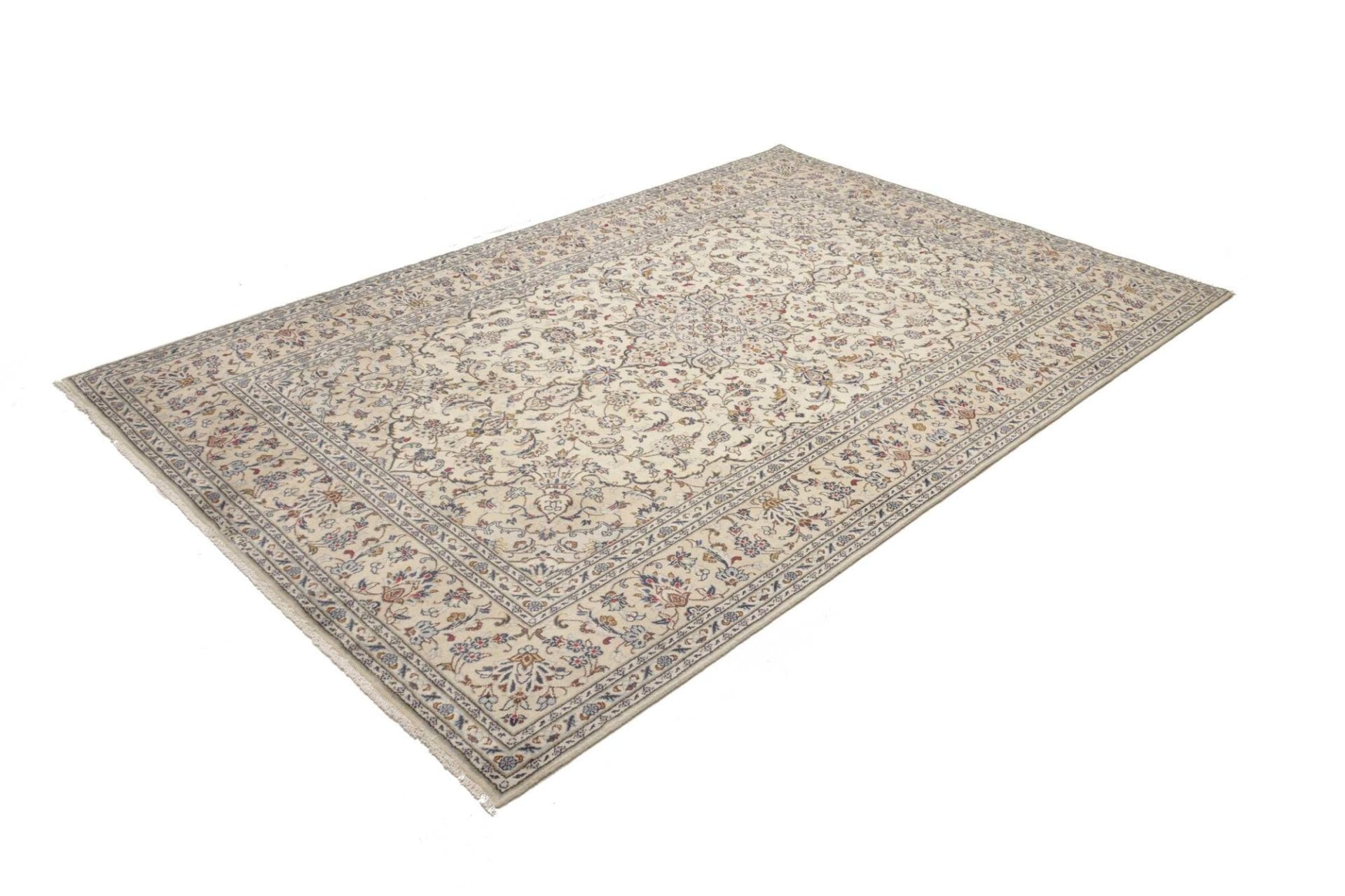 Handgeknüpfter Kashan Perserteppich 197 × 300 cm