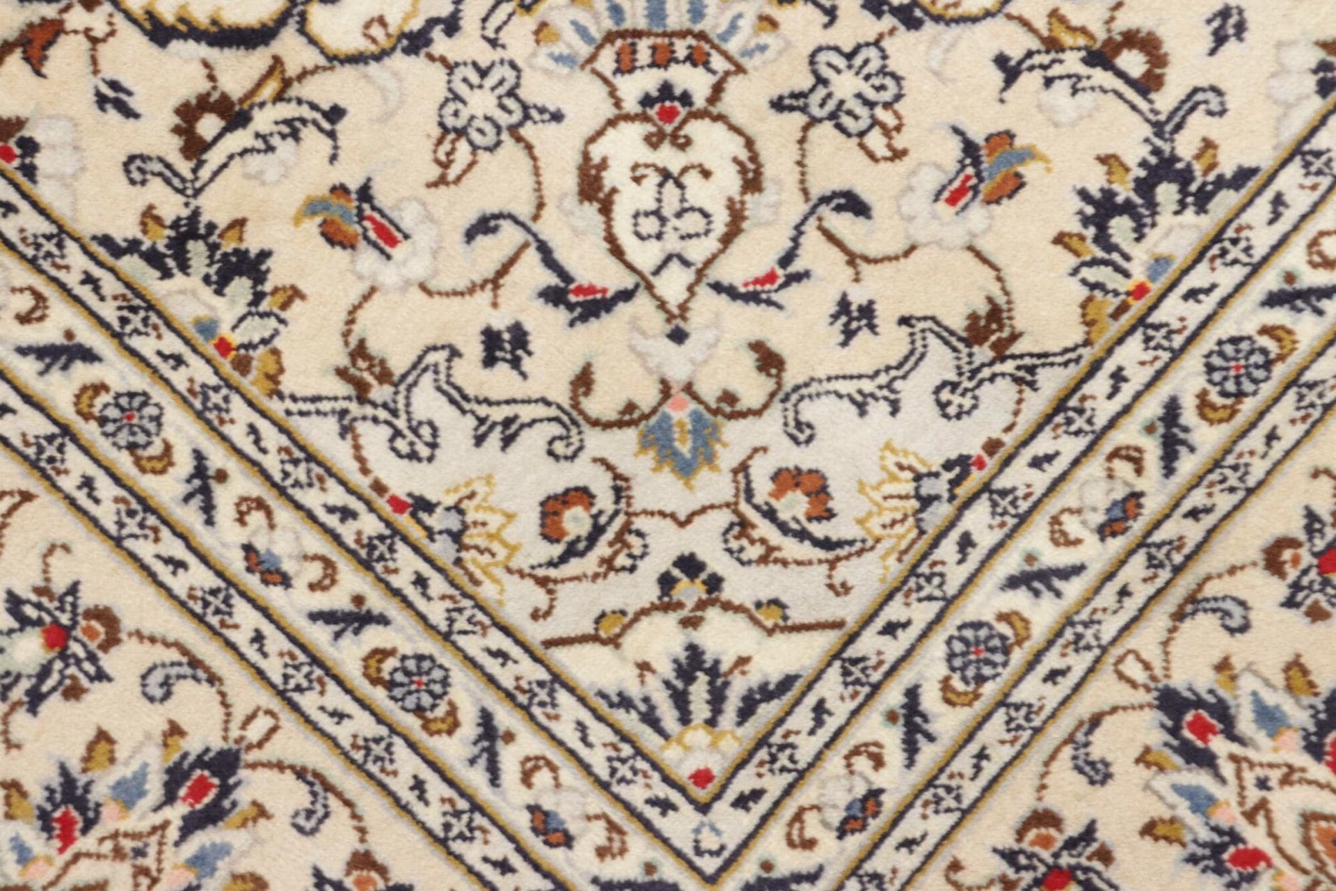 Handgeknüpfter Kashan Perserteppich 197 × 300 cm