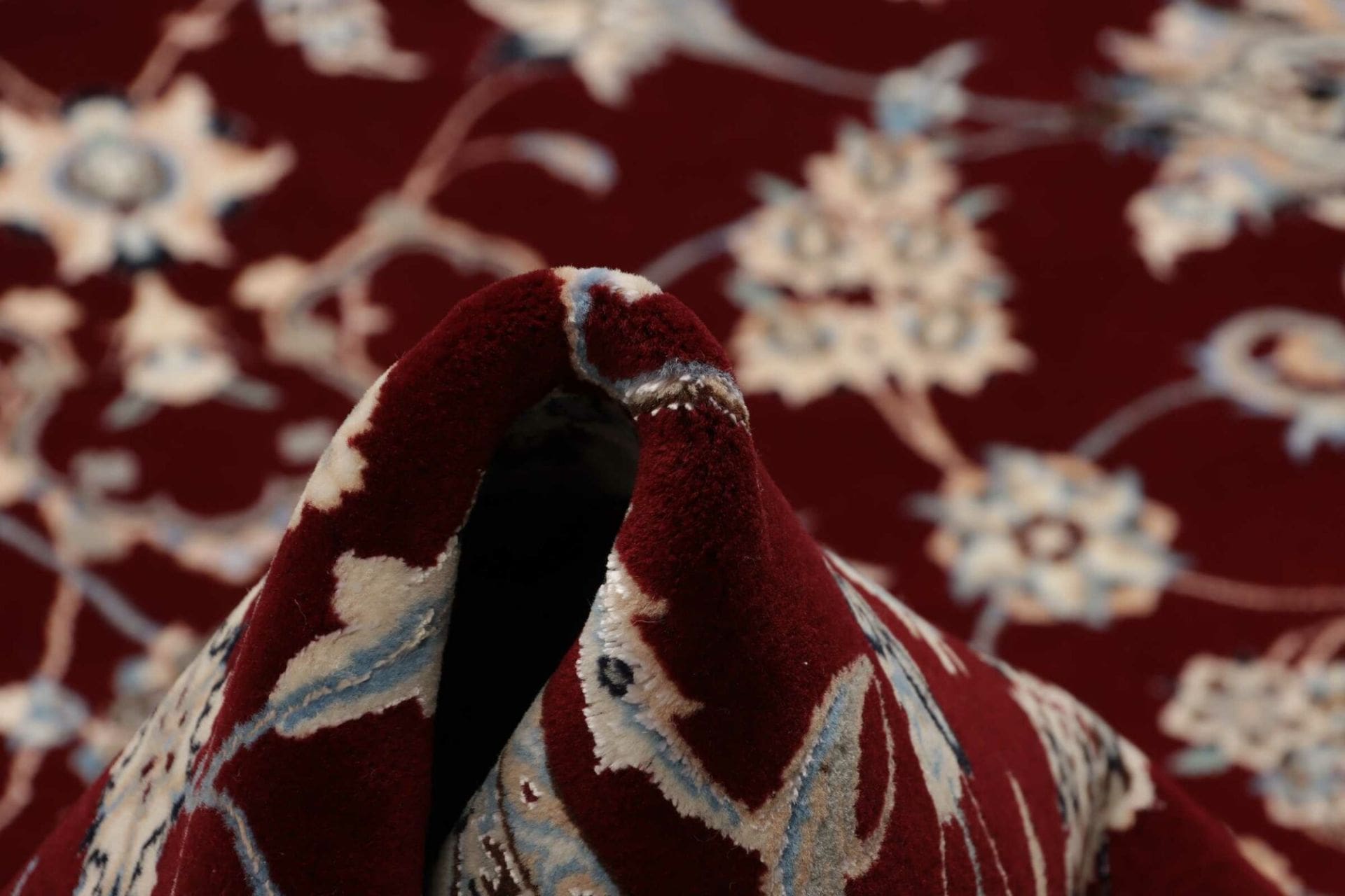 Nain Perserteppich aus Iran, 213 × 302 cm