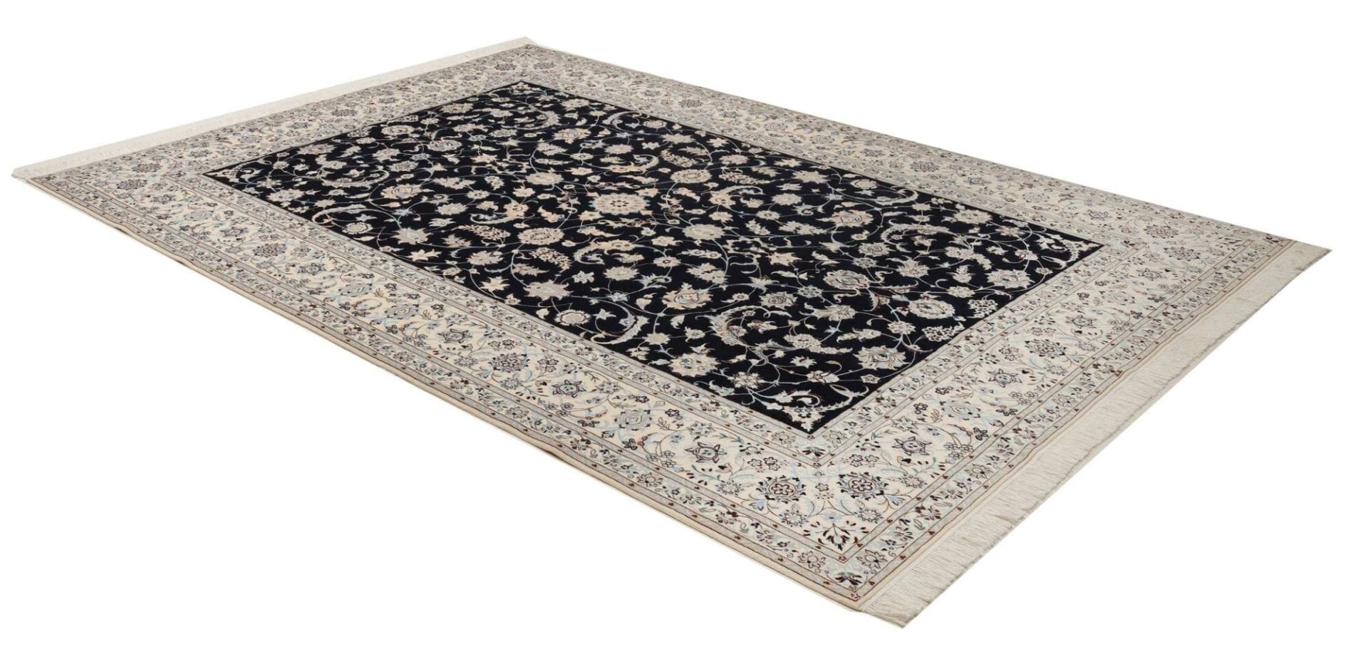 Handgeknüpfter Nain Perserteppich 208 × 307 cm