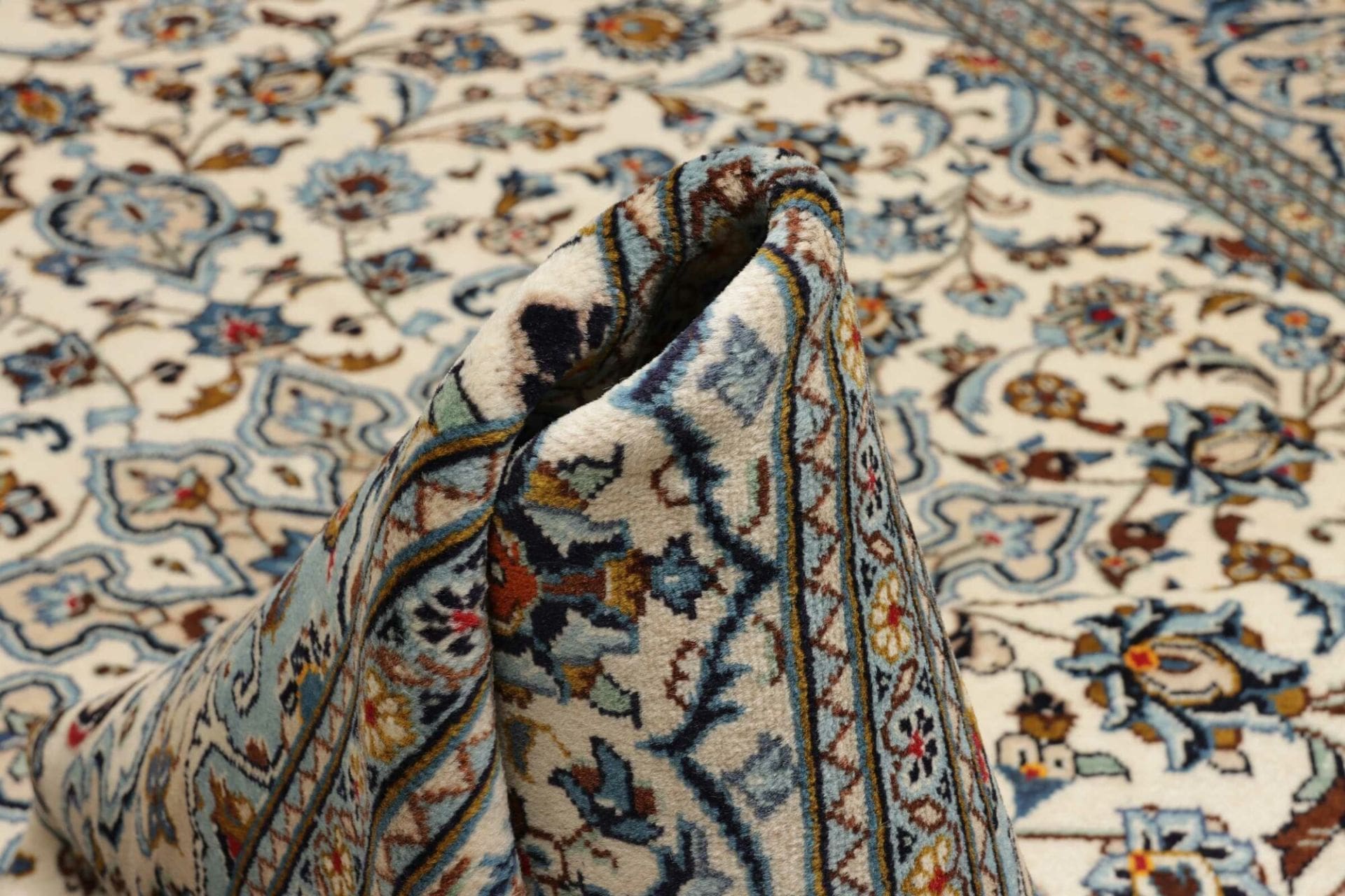 Kashan Perserteppich aus Iran, 200 × 308 cm