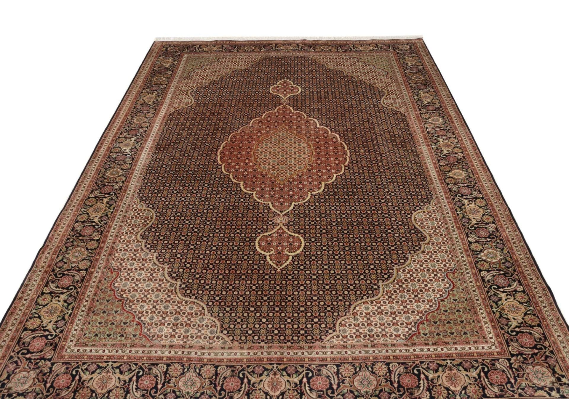 Handgeknüpfter Täbriz Perserteppich 206 × 300 cm