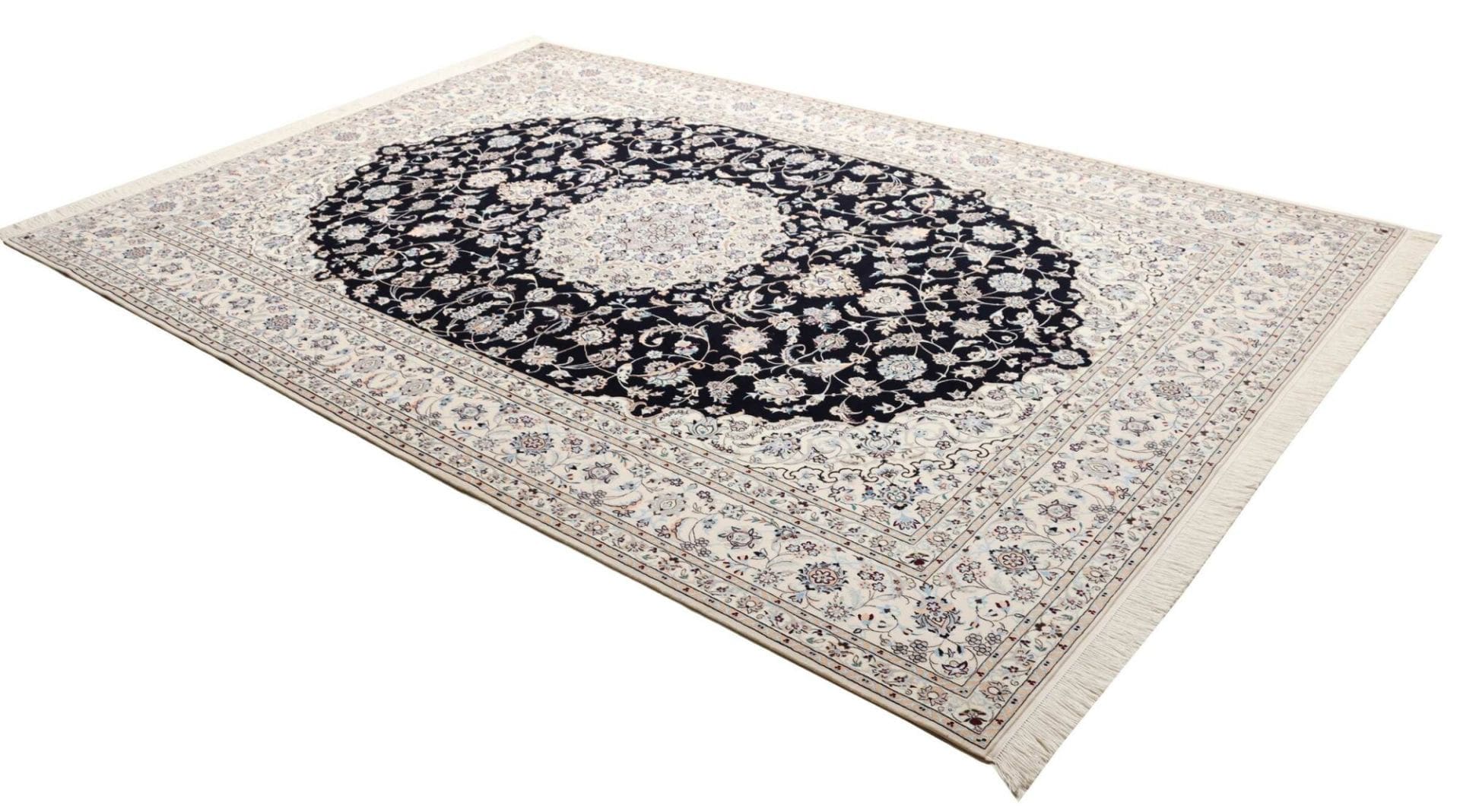 Nain Perserteppich 215 × 314 cm aus Wolle, handgeknüpft