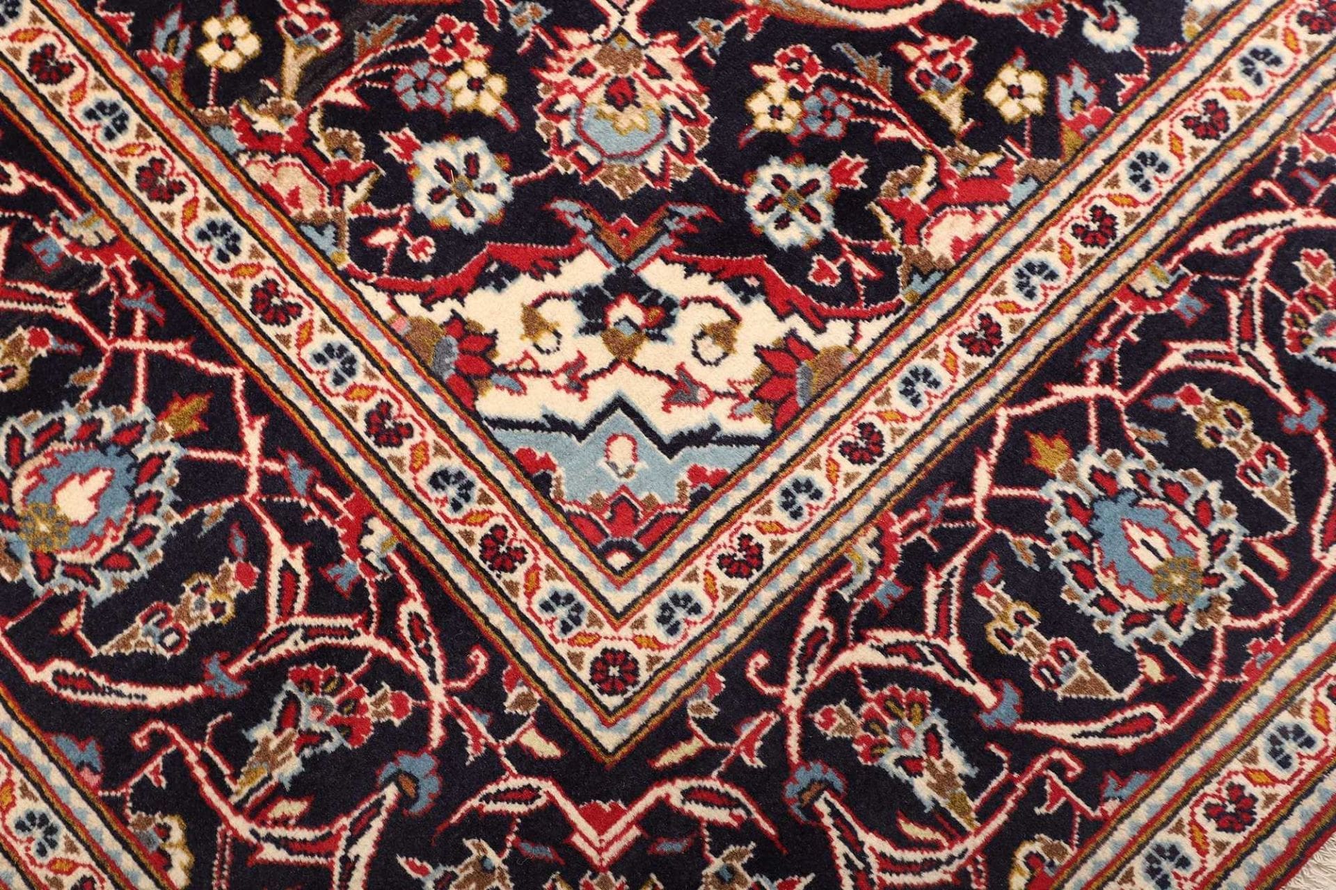 Kashan Perserteppich 195 × 295 cm aus Wolle, handgeknüpft