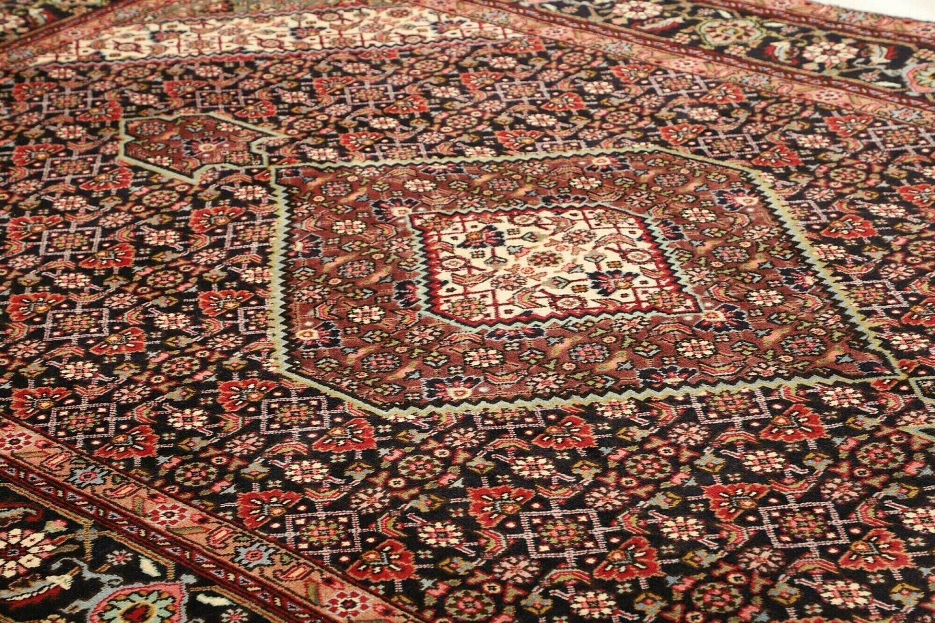 Handgeknüpfter Täbriz Perserteppich 203 × 308 cm