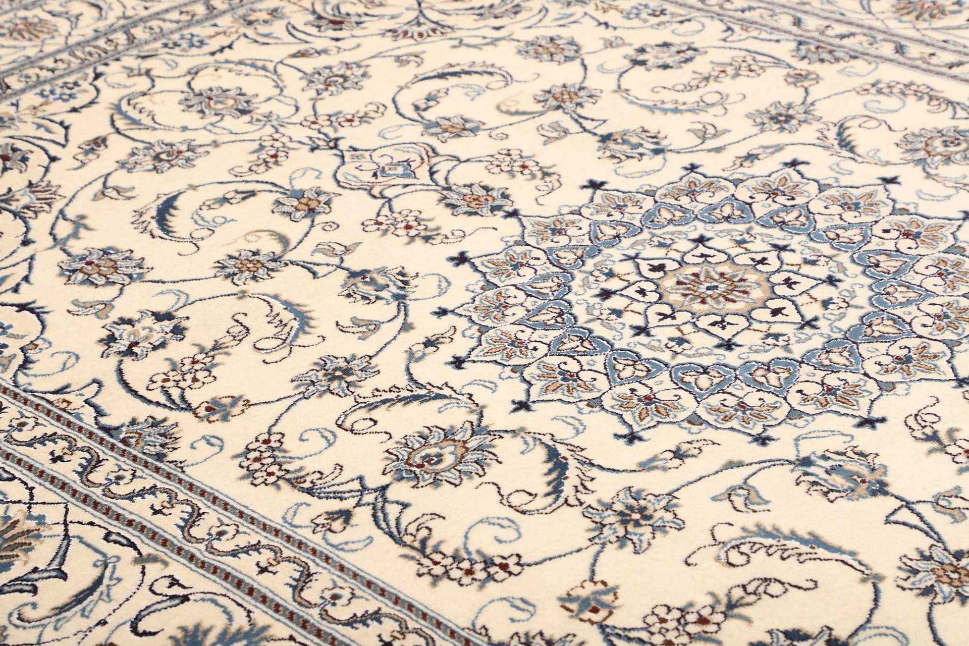 nain-teppich-208-x-294-cm-florale-muster-handgeknupft-perserteppich-5 Nain Perserteppich 208 × 294 cm aus Wolle, handgeknüpft