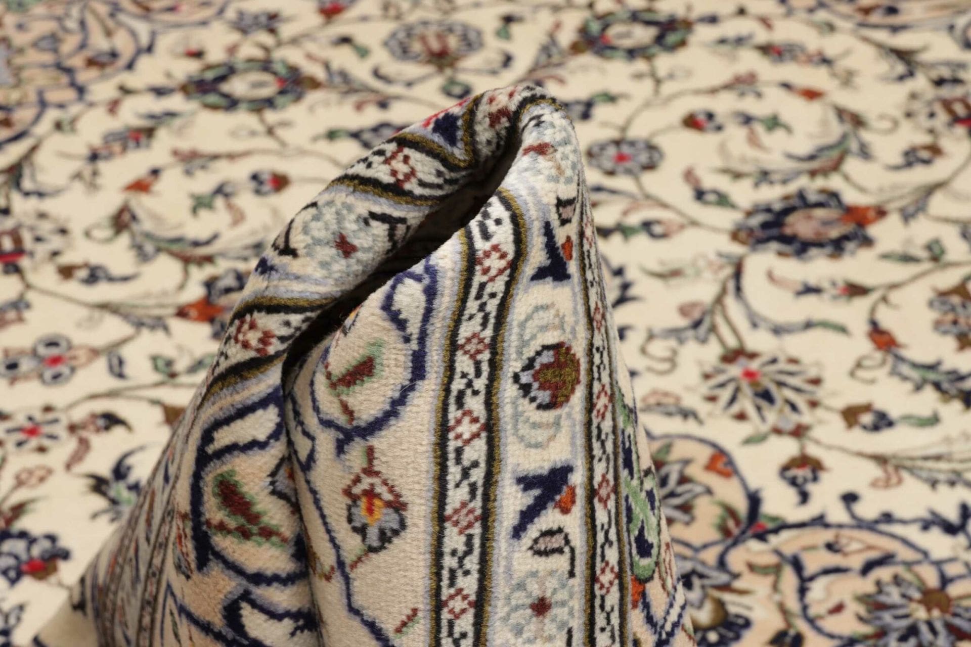 Kashan Perserteppich 206 × 315 cm aus Wolle, handgeknüpft