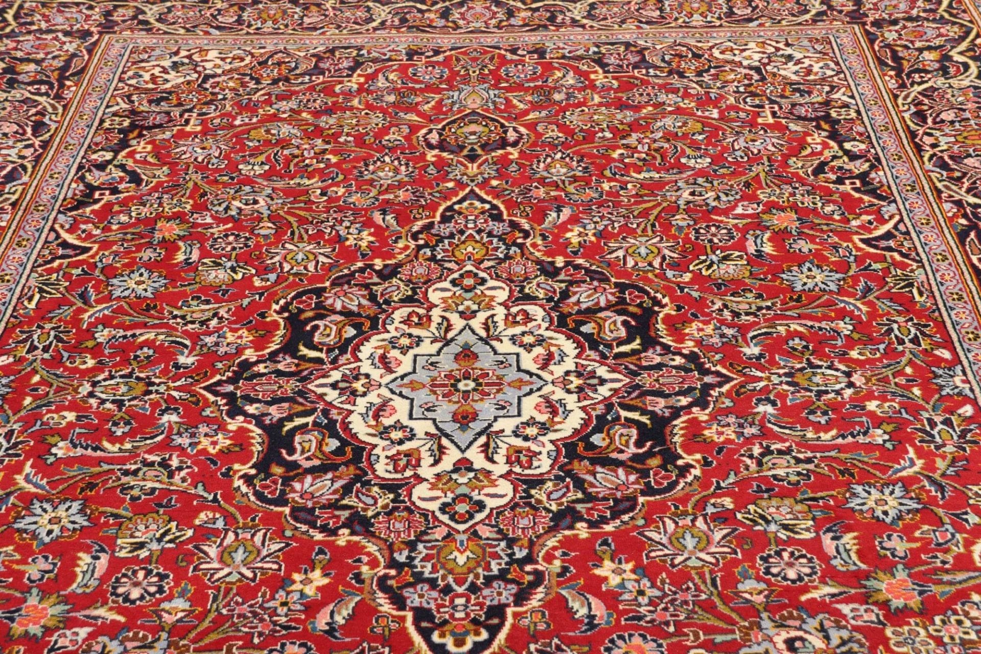 Kashan Perserteppich aus Iran, 218 × 308 cm