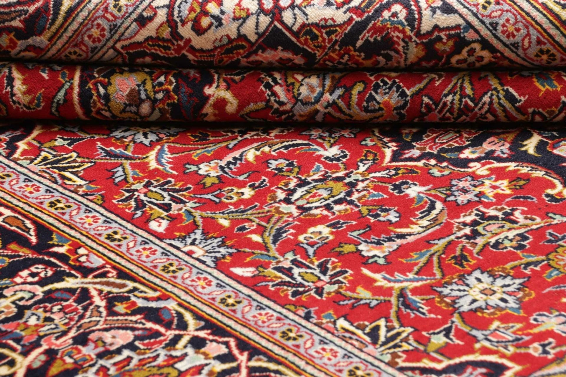 Kashan Perserteppich aus Iran, 218 × 308 cm