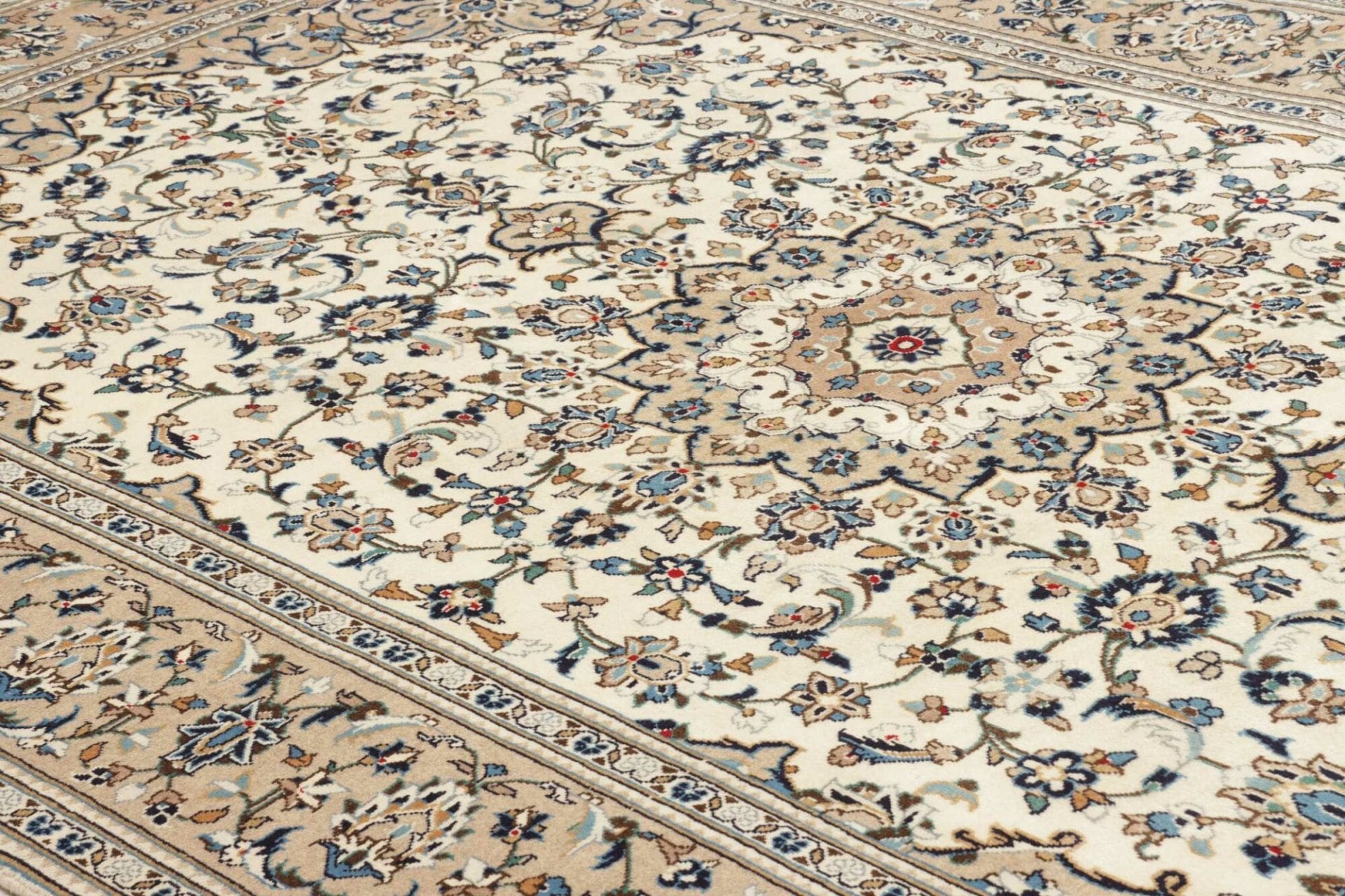 Kashan Perserteppich 201 × 306 cm aus Wolle, handgeknüpft