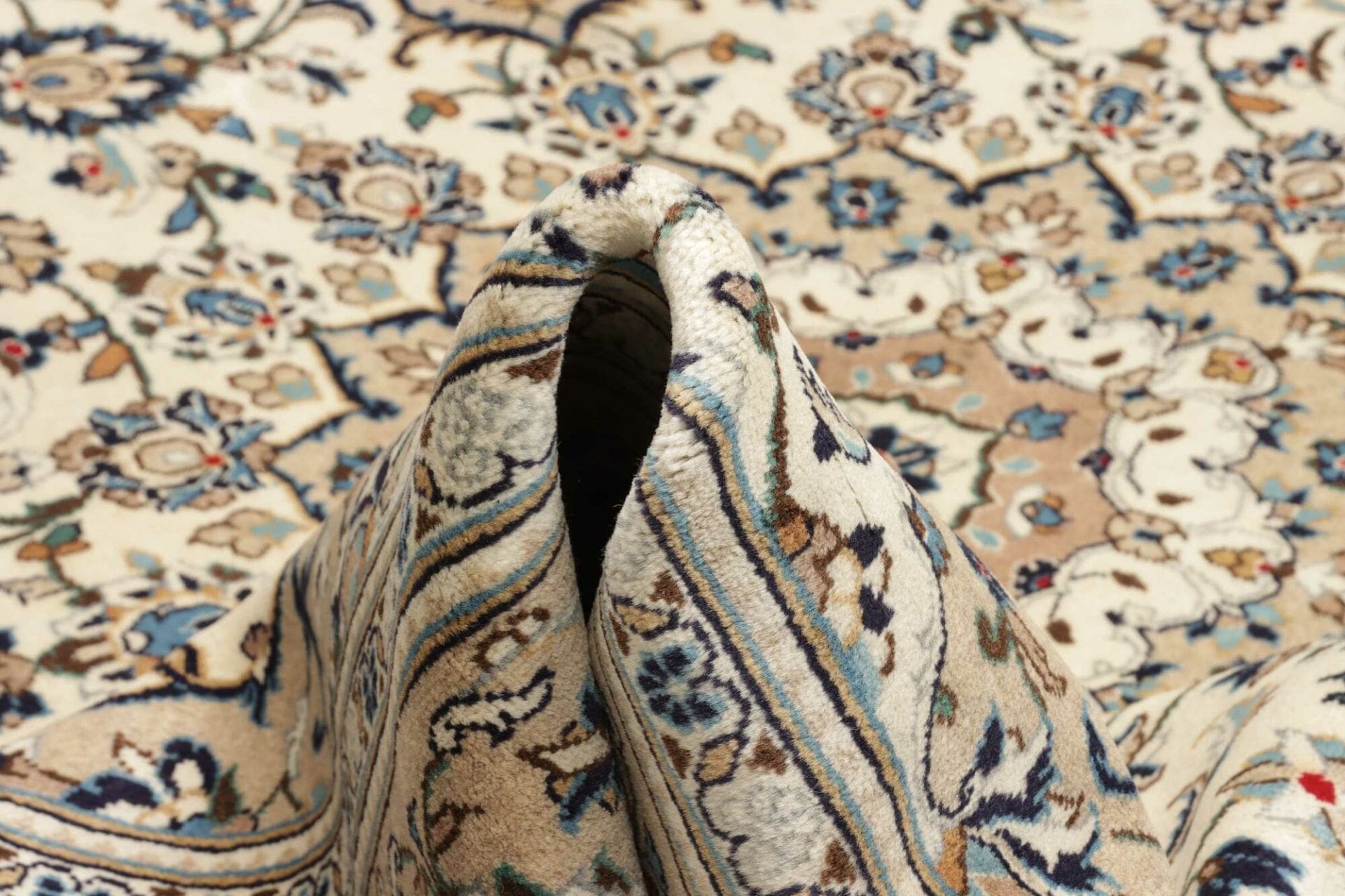 Kashan Perserteppich 201 × 306 cm aus Wolle, handgeknüpft
