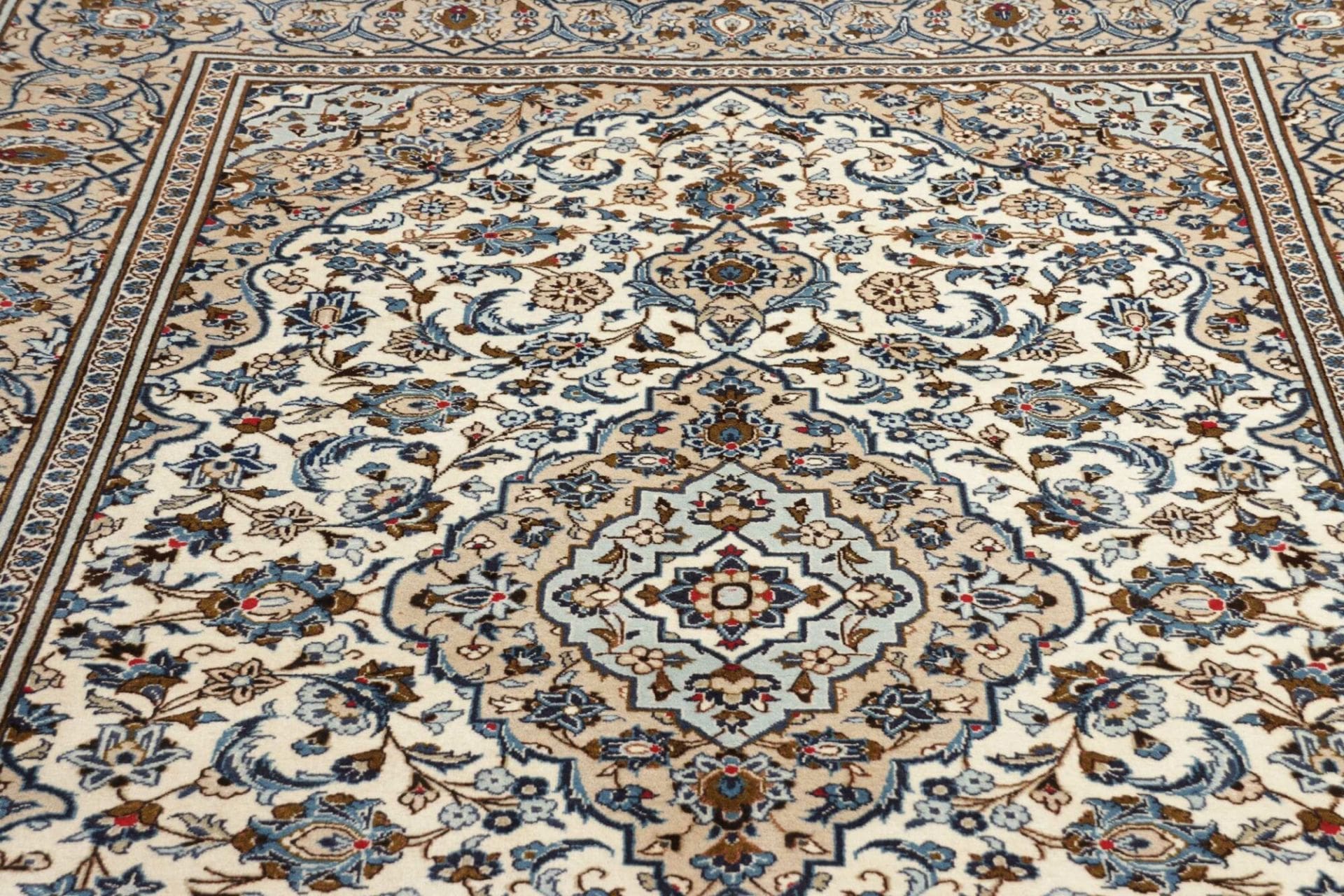 Kashan Perserteppich 199 × 293 cm aus Wolle, handgeknüpft