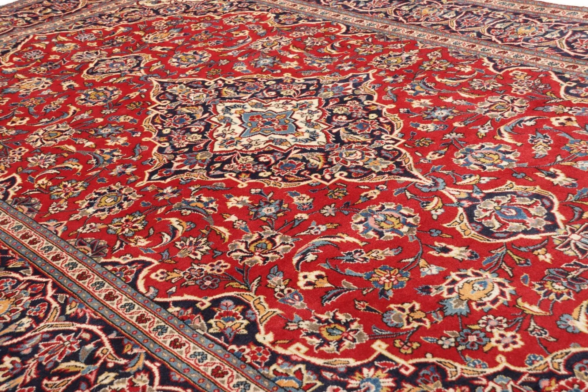 Handgeknüpfter Kashan Perserteppich 197 × 310 cm