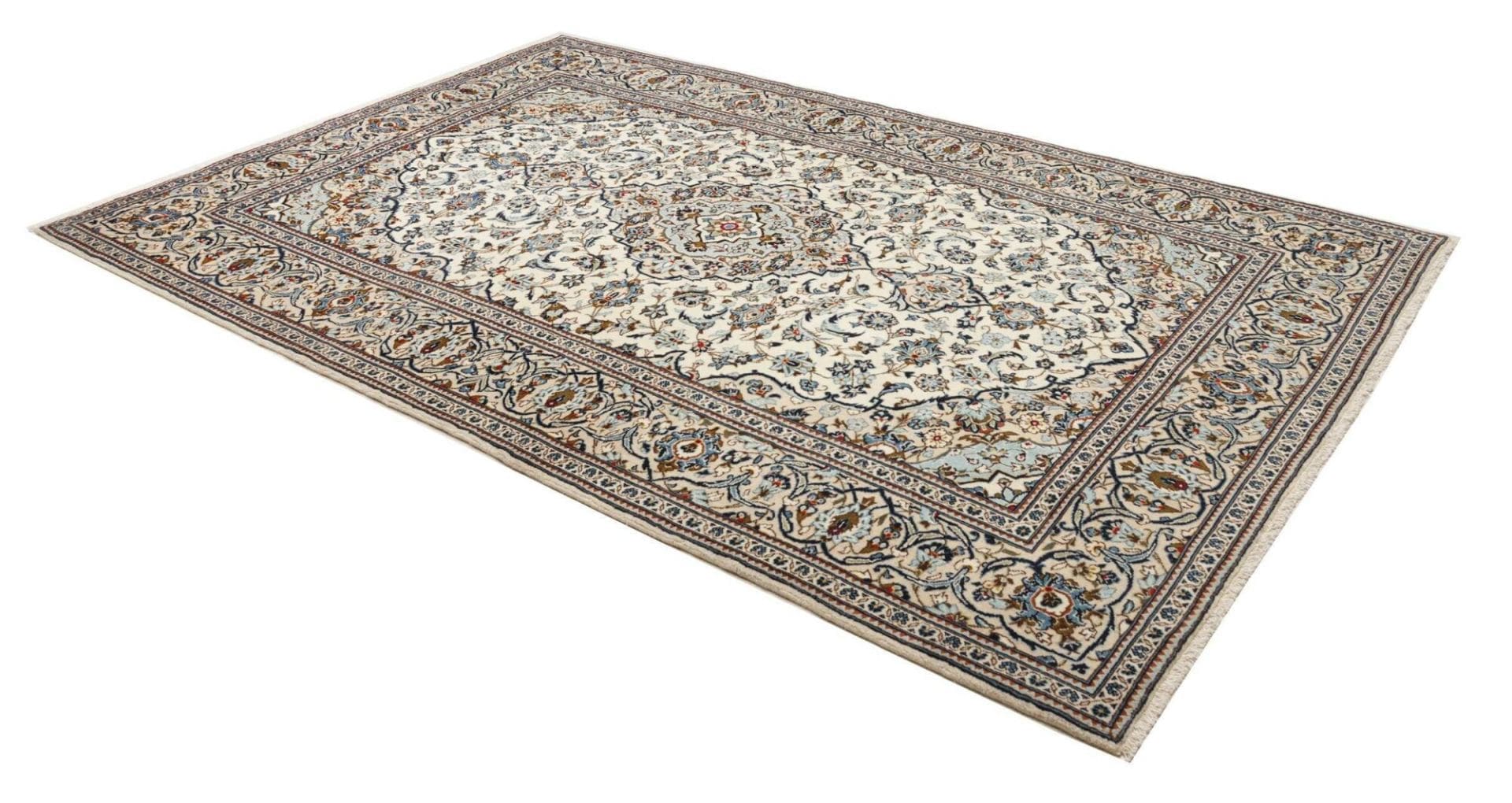 Kashan Perserteppich aus Iran, 203 × 305 cm