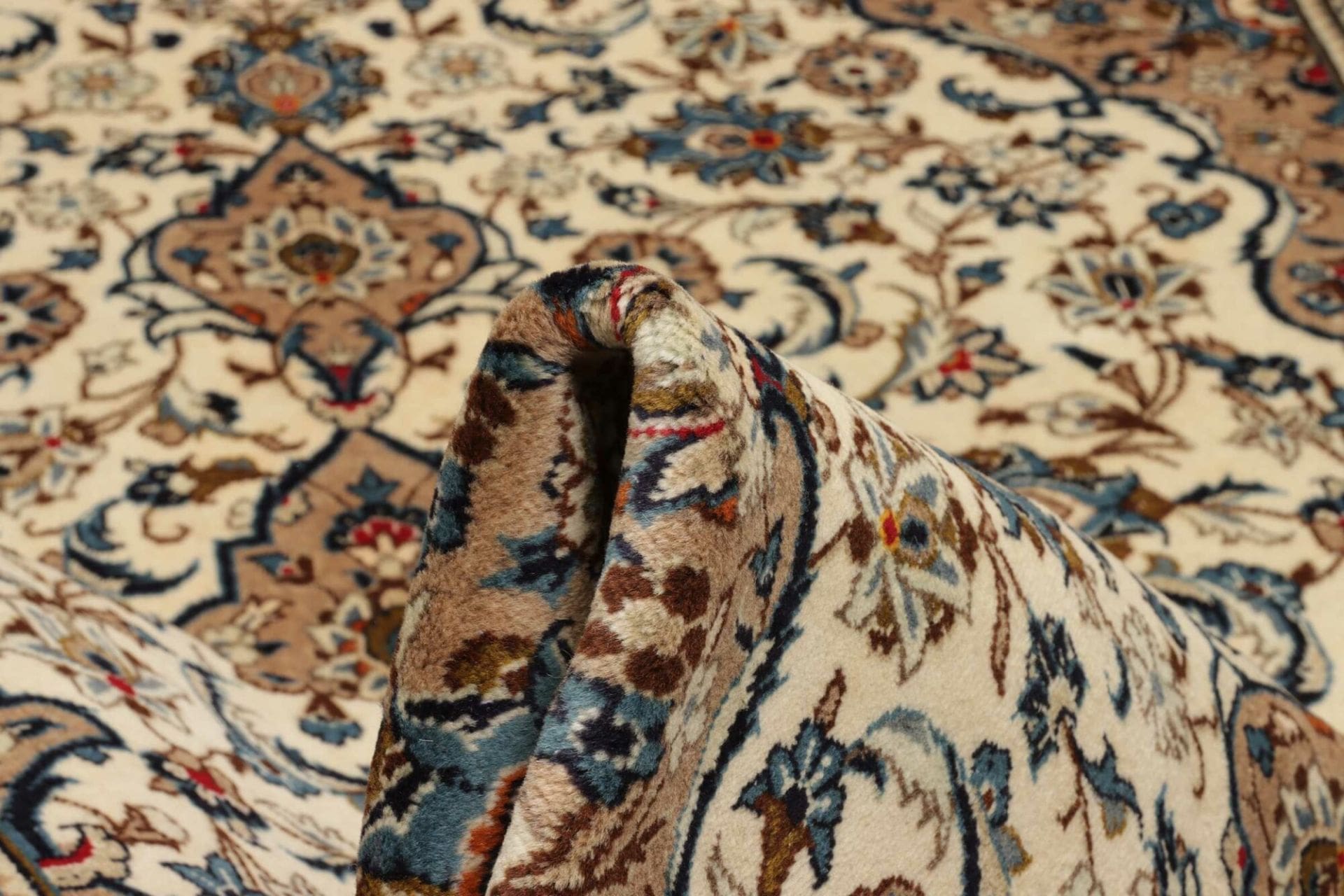 Kashan Perserteppich aus Iran, 203 × 308 cm
