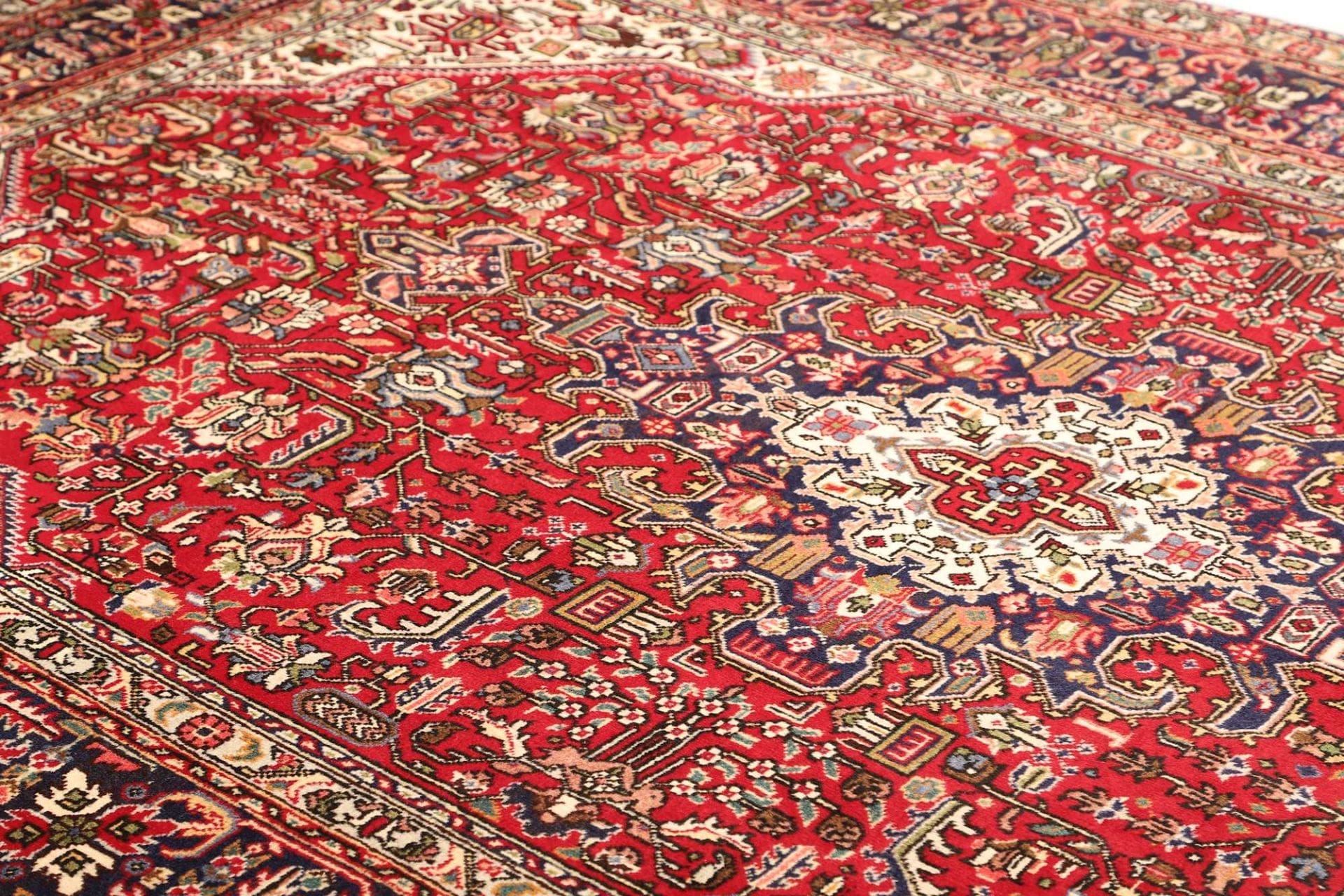 Täbriz Perserteppich aus Iran, 208 × 315 cm