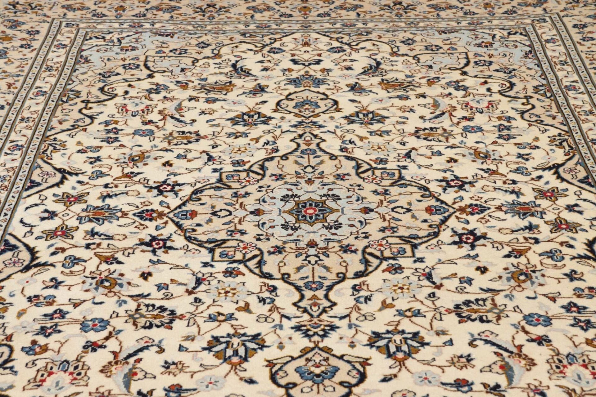 Kashan Perserteppich aus Iran, 200 × 300 cm