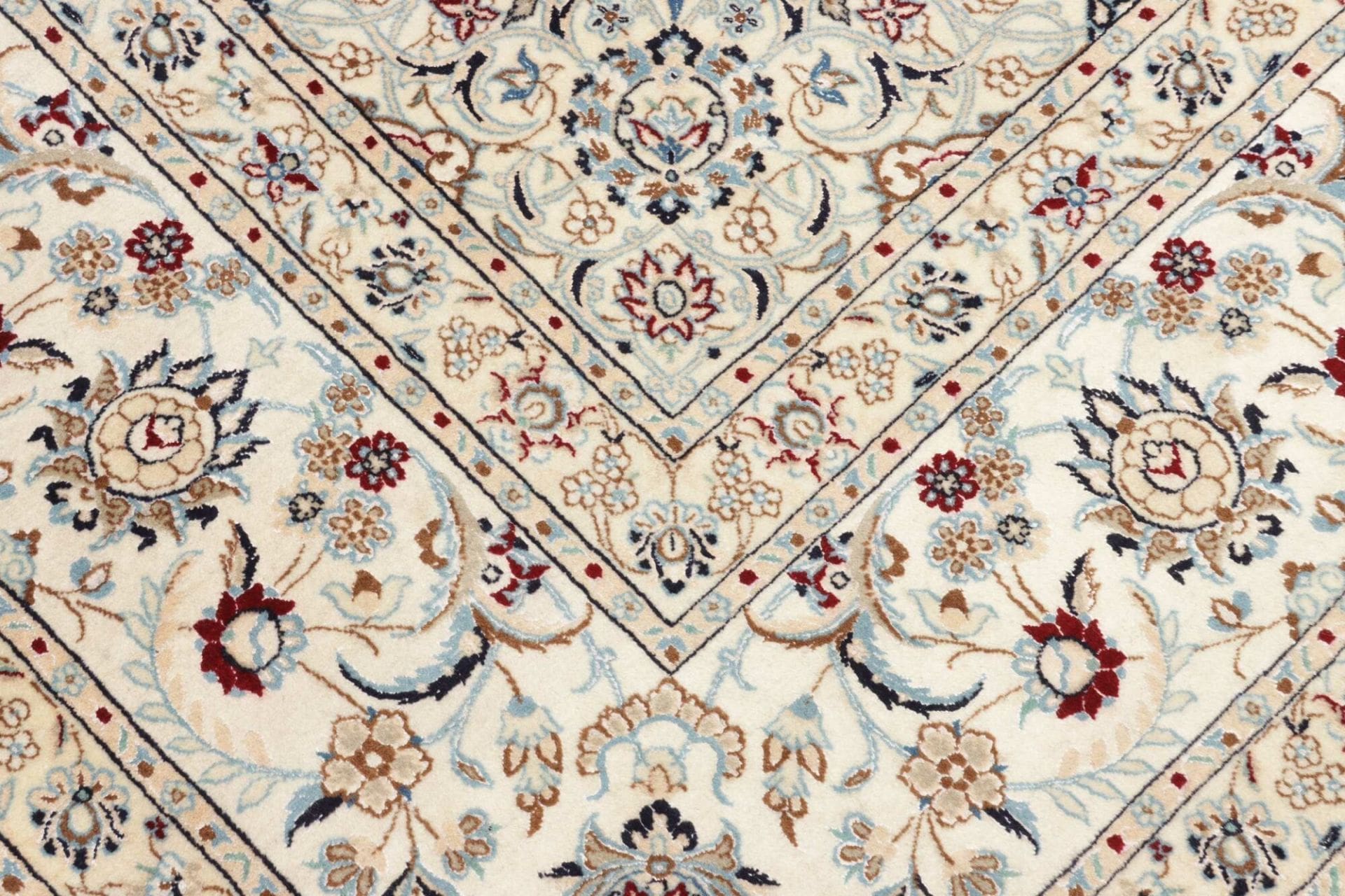 Nain Perserteppich 206 × 306 cm aus Wolle, handgeknüpft