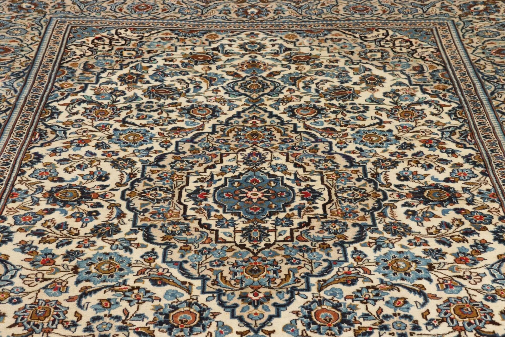 Kashan Perserteppich aus Iran, 200 × 305 cm