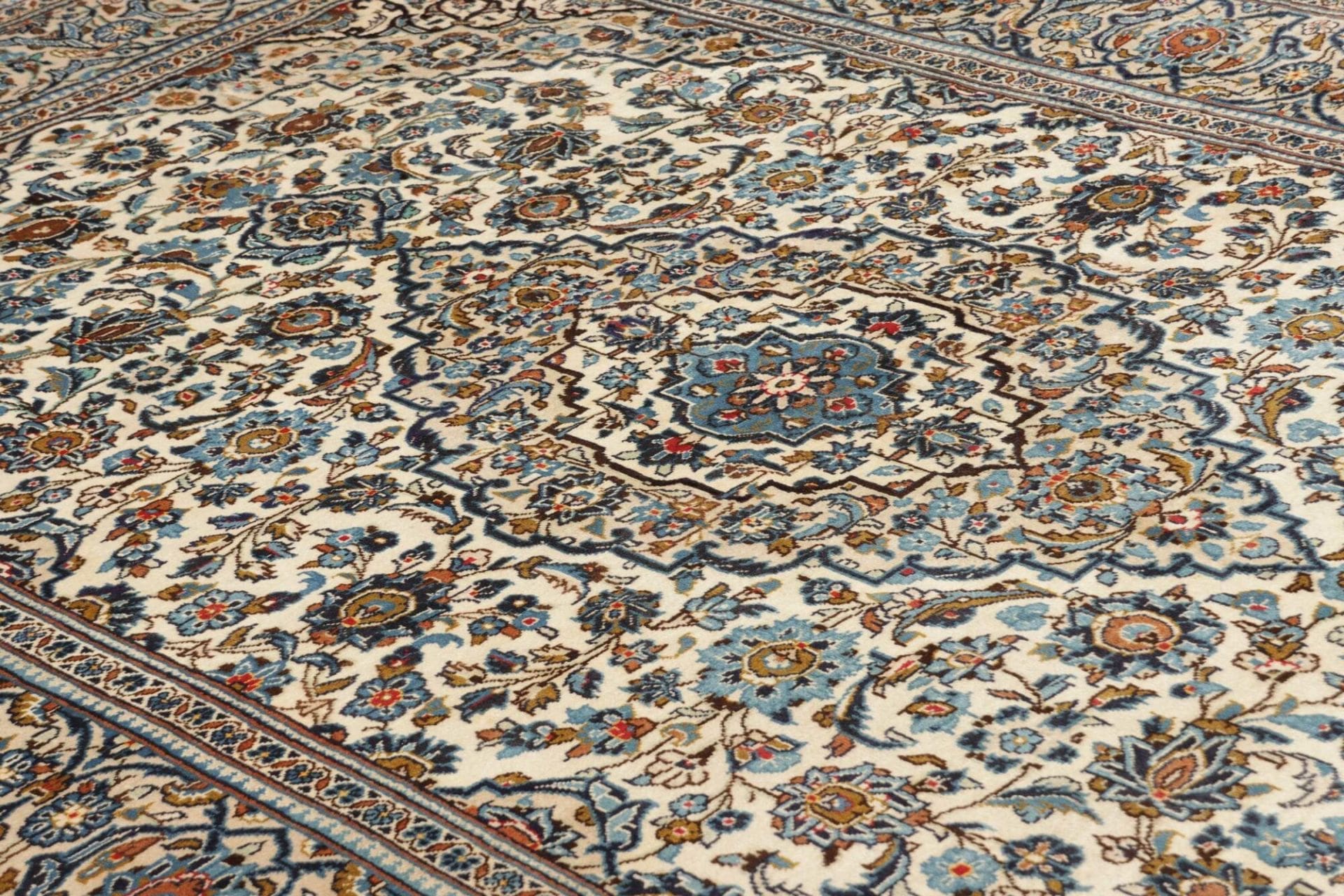 Kashan Perserteppich aus Iran, 200 × 305 cm