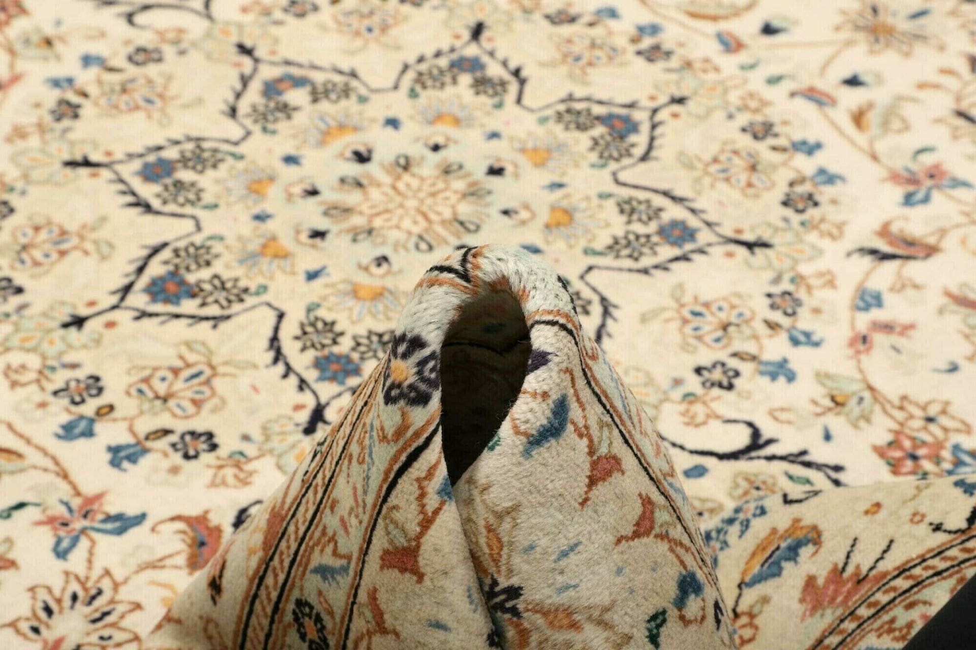 Kashan Perserteppich 203 × 312 cm aus Wolle, handgeknüpft