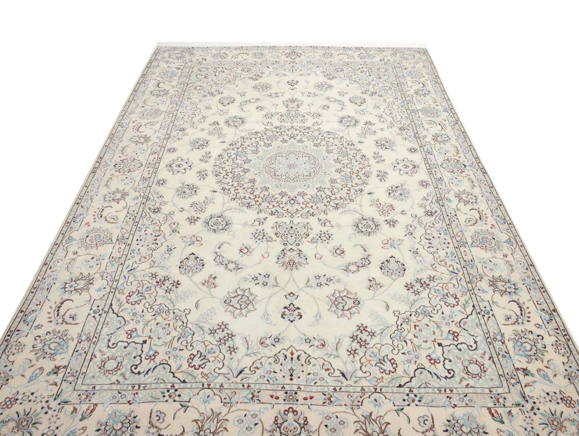 Handgeknüpfter Nain Perserteppich 196 × 312 cm