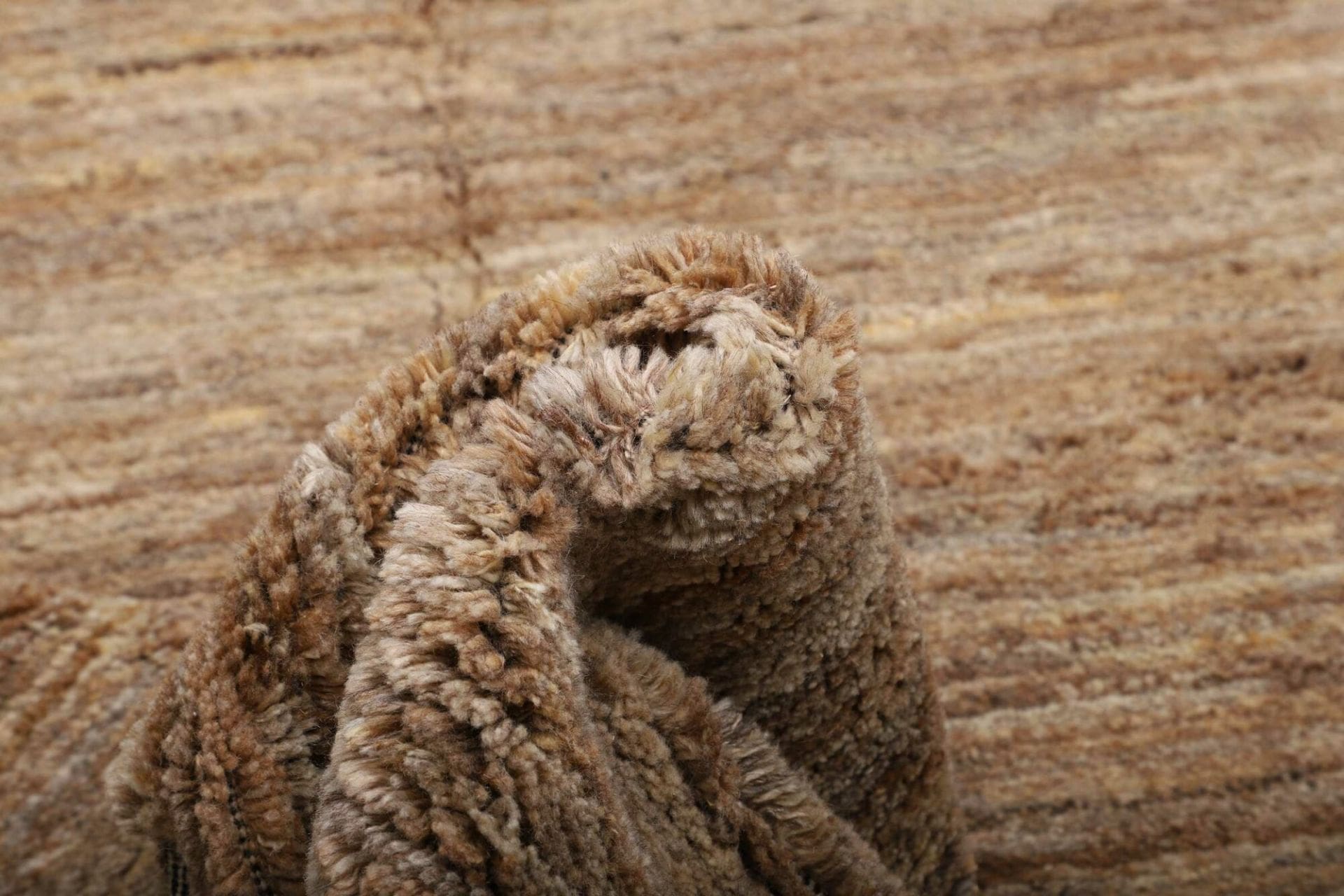 Gabbeh Perserteppich aus Iran, 208 × 277 cm