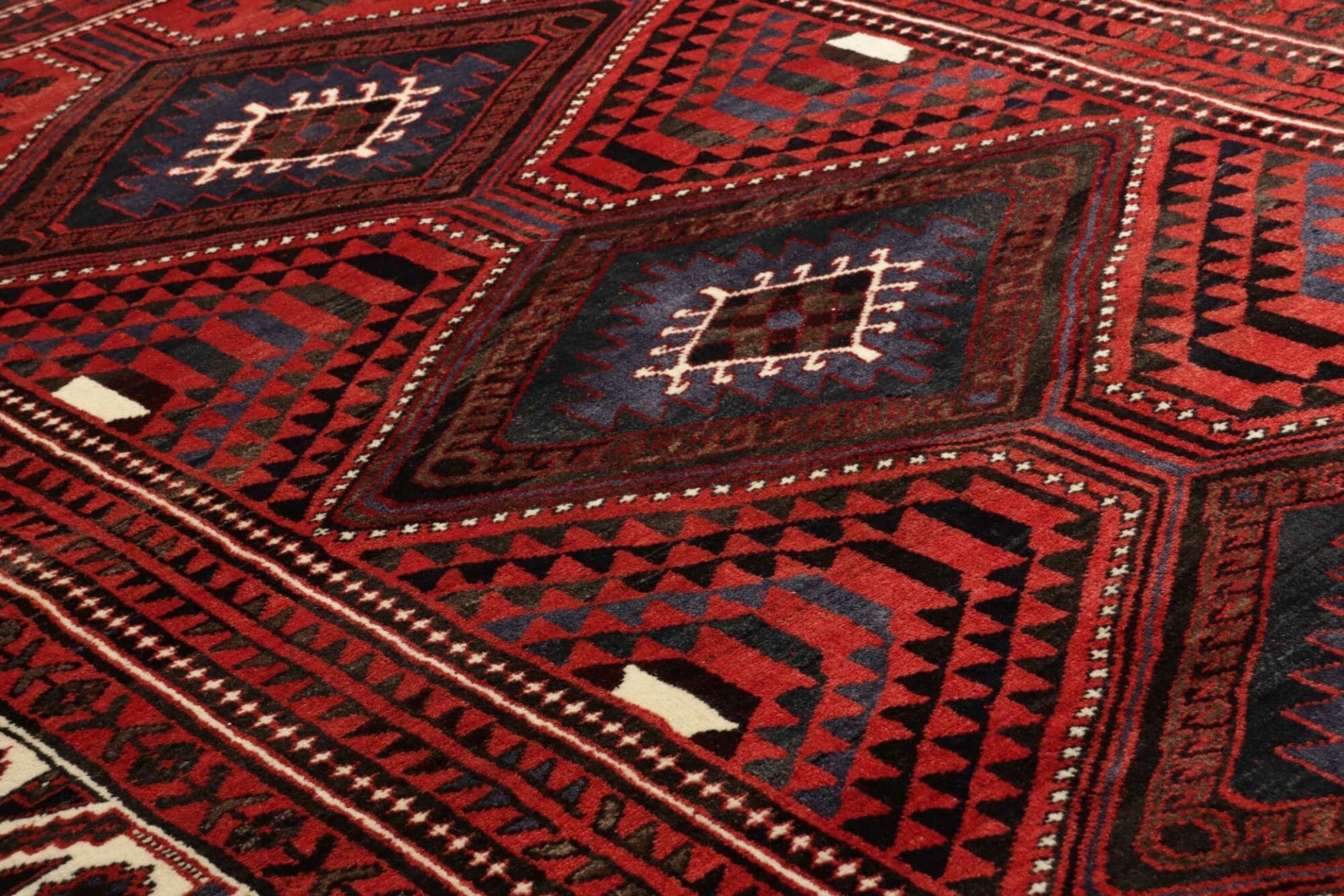 Loribaft Perserteppich aus Iran, 225 × 320 cm
