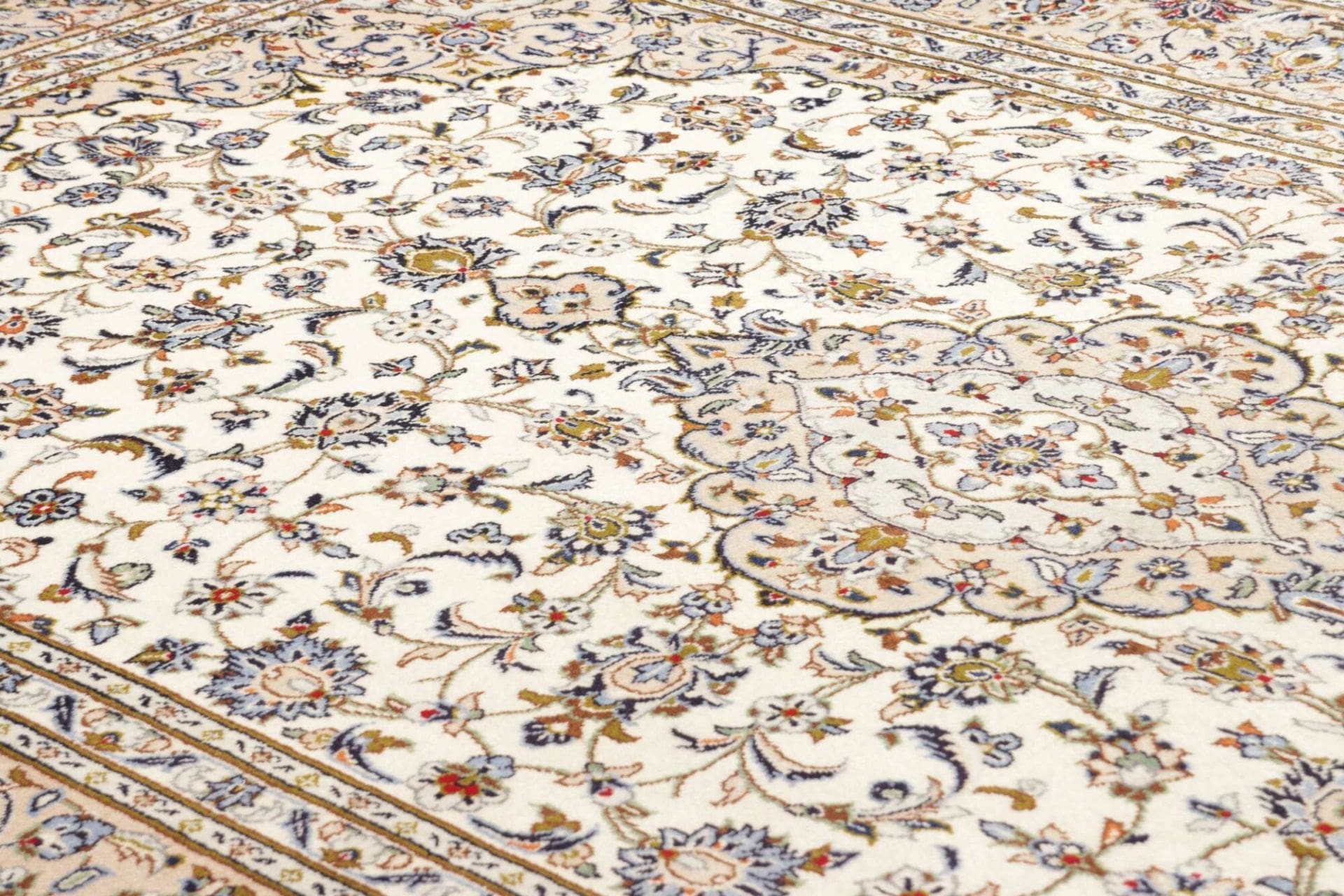Handgeknüpfter Kashan Perserteppich 207 × 322 cm