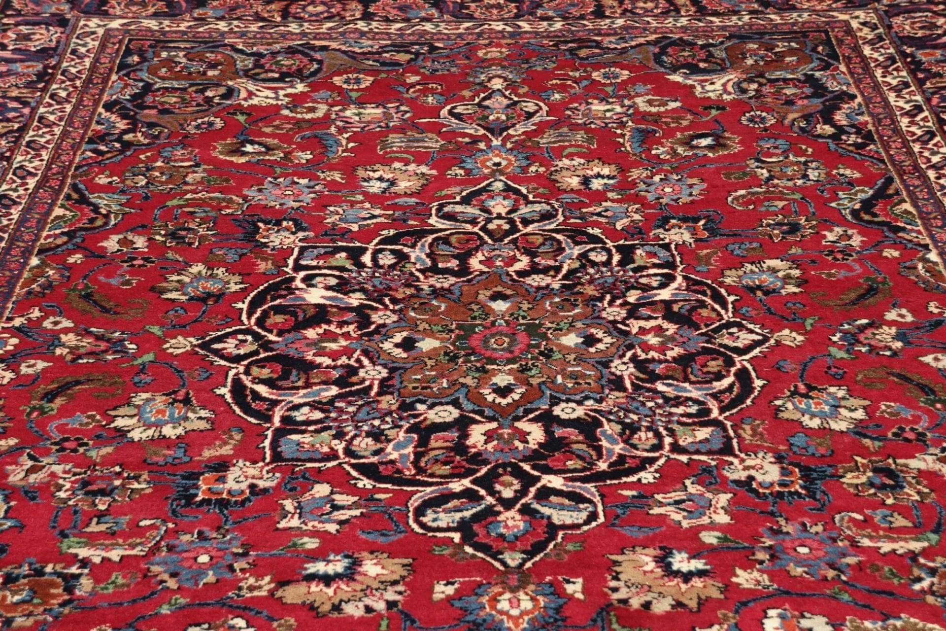 Mashhad Perserteppich aus Iran, 207 × 325 cm