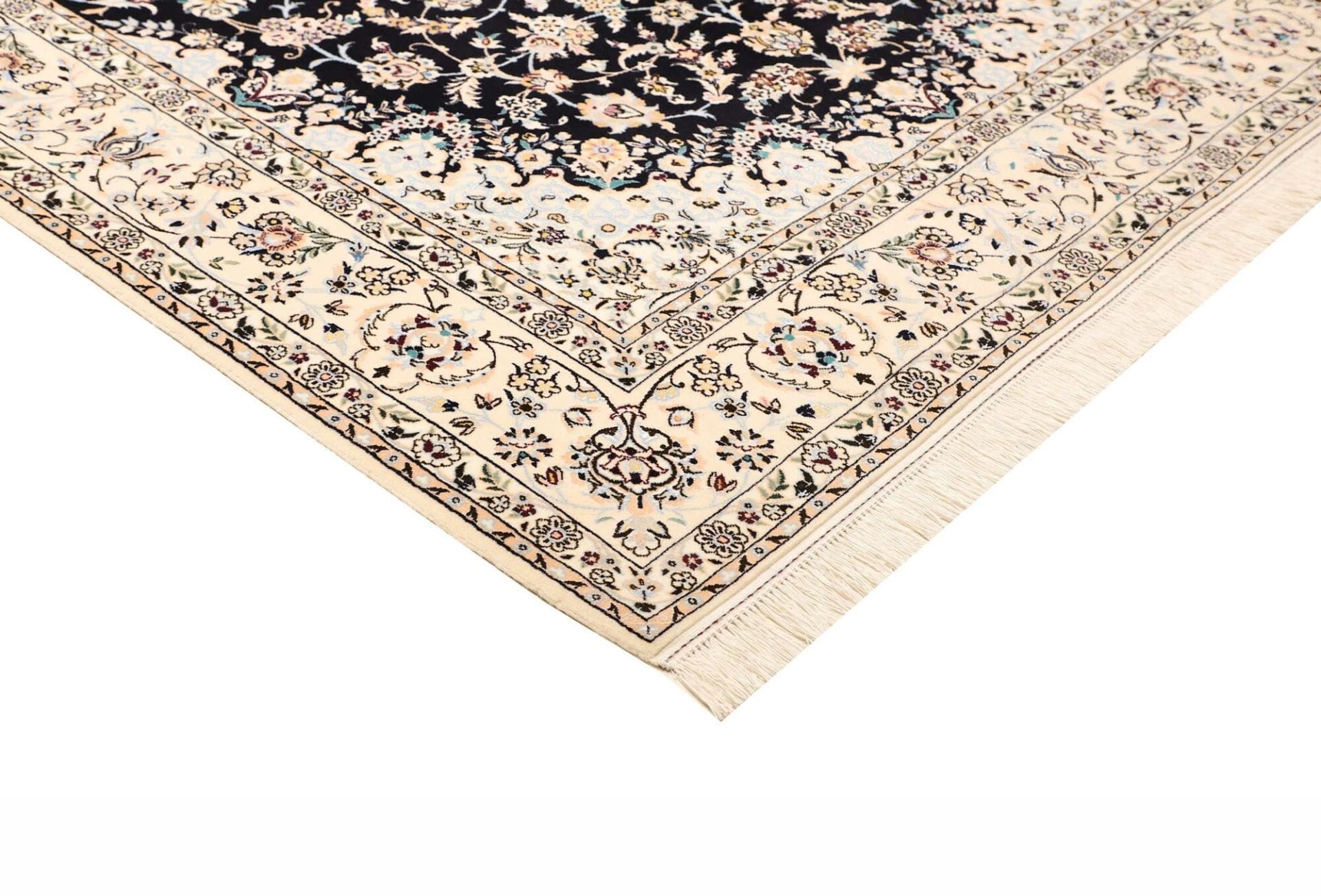 Handgeknüpfter Nain Perserteppich 165 × 246 cm