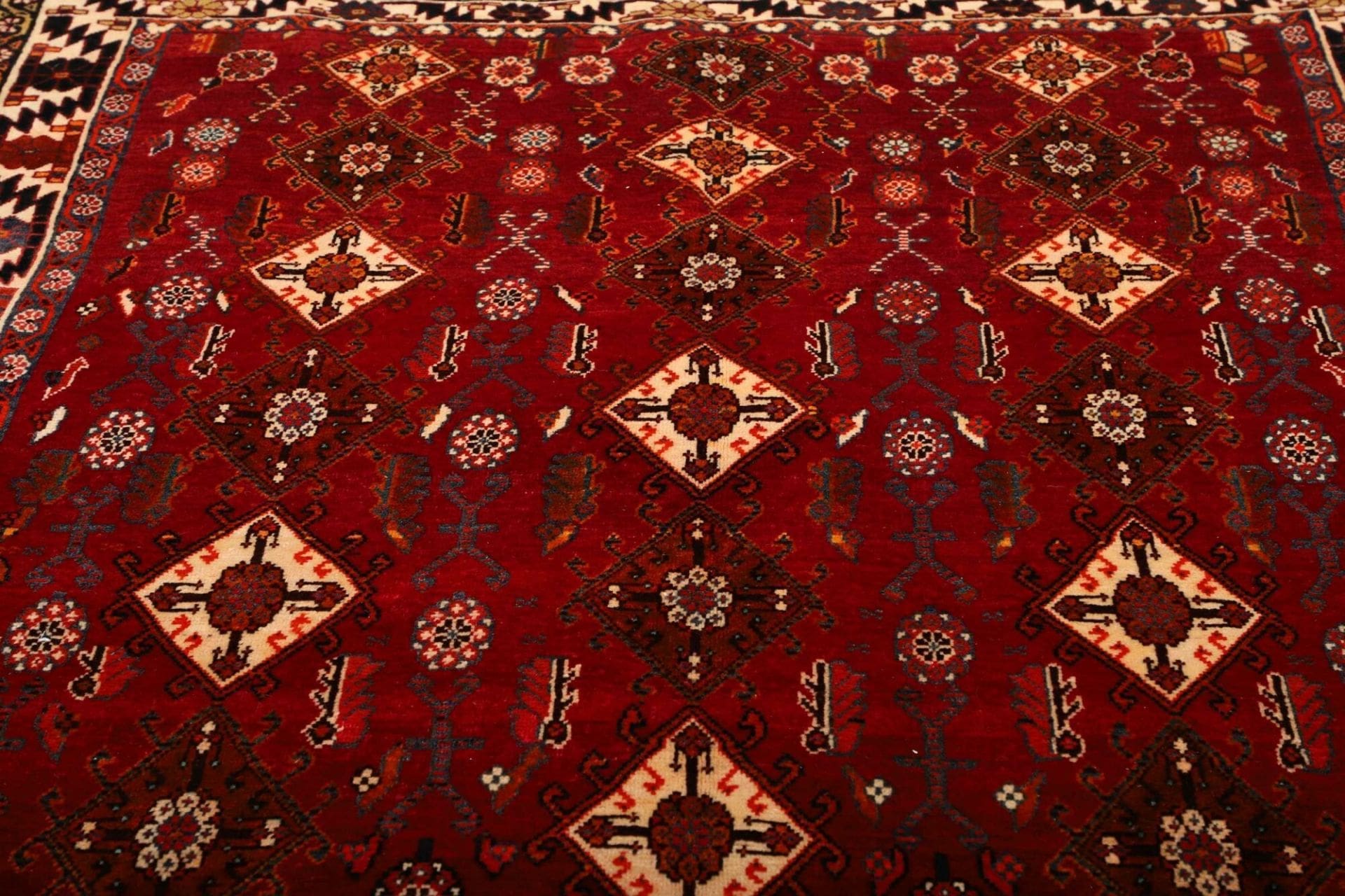 Handgeknüpfter Shiraz Perserteppich 161 × 258 cm