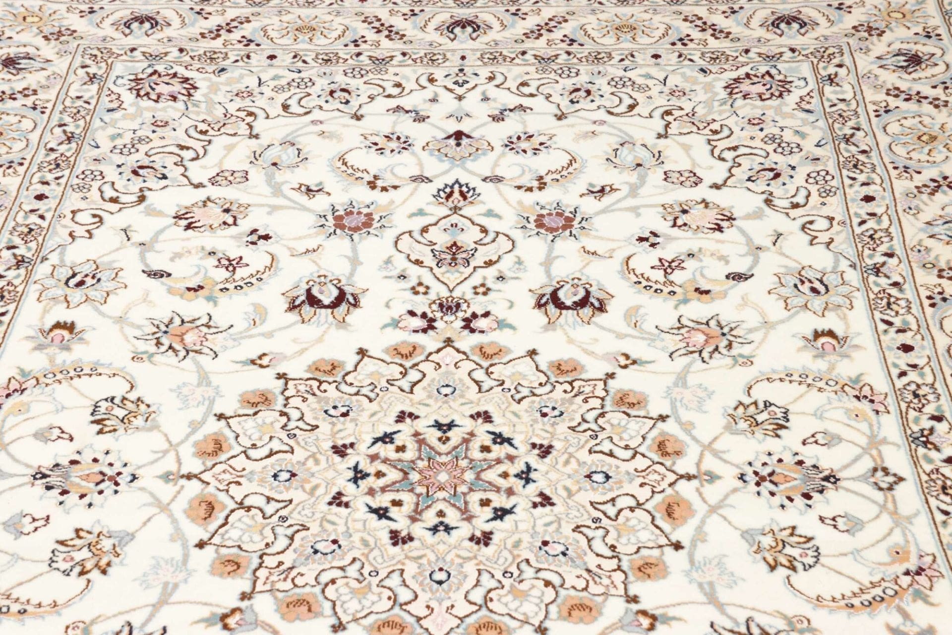 Nain Perserteppich 162 × 252 cm aus Wolle, handgeknüpft