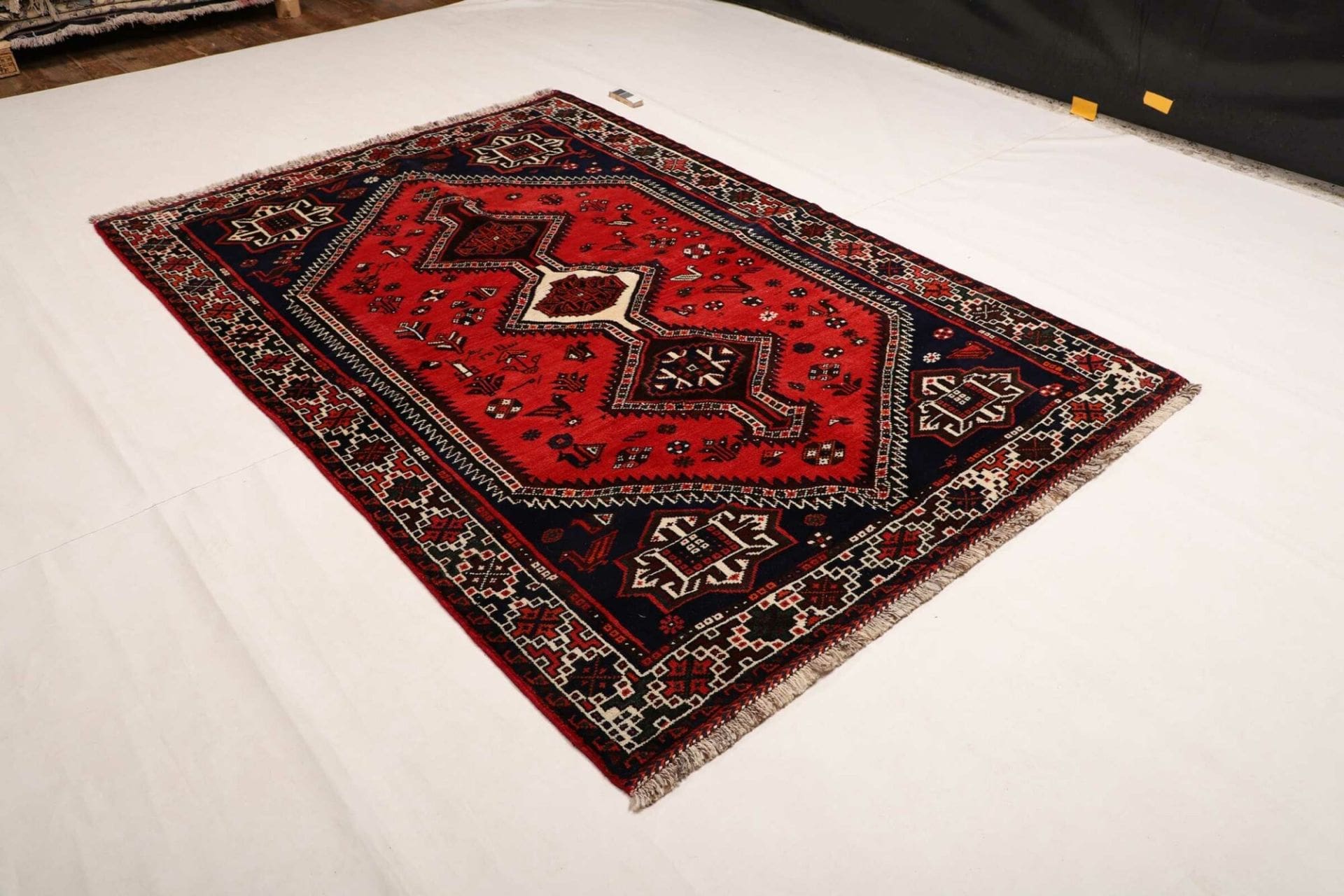 Handgeknüpfter Shiraz Perserteppich, 166 × 235 cm, Wolle