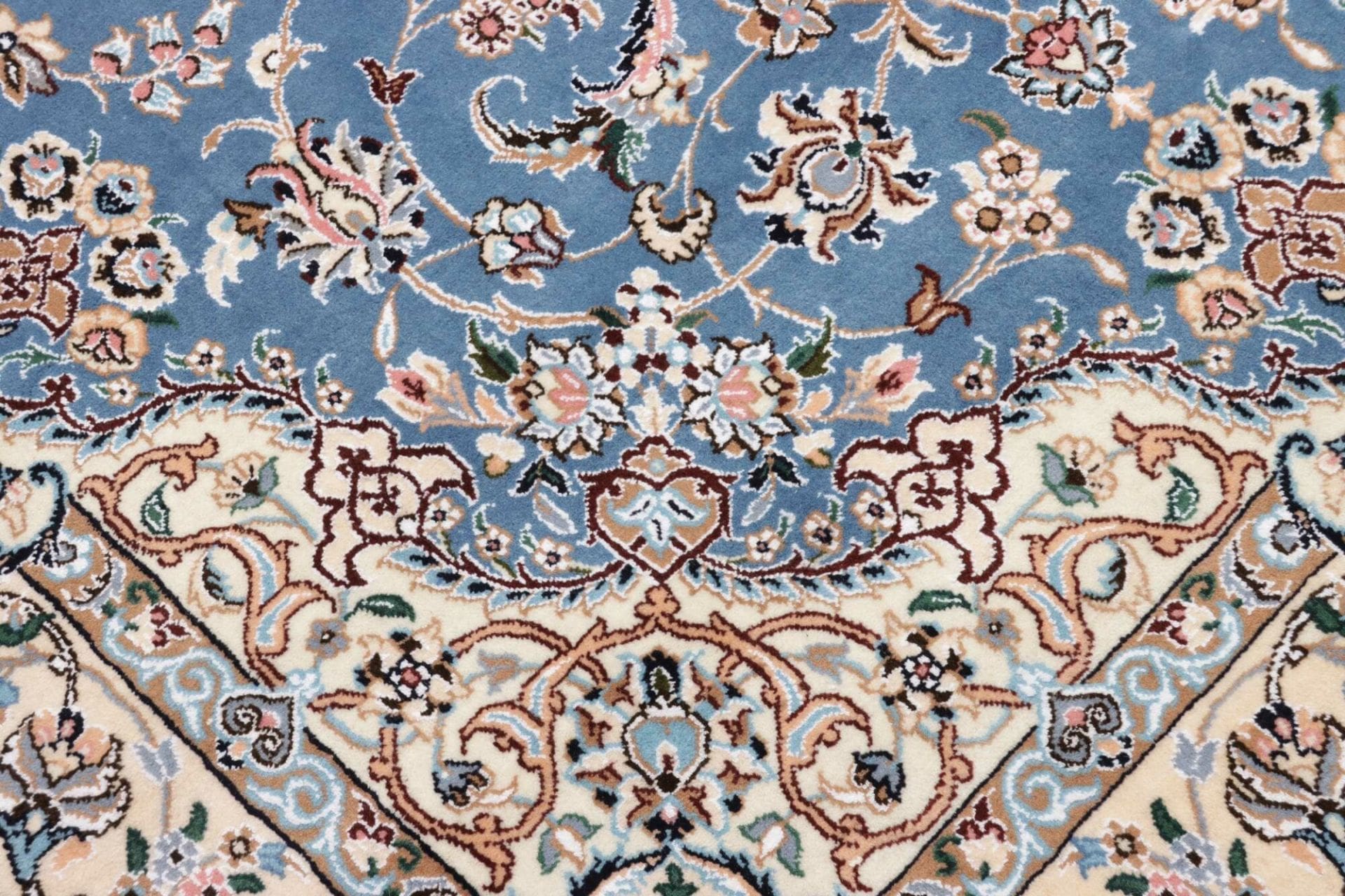Nain Perserteppich aus Iran, 156 × 255 cm
