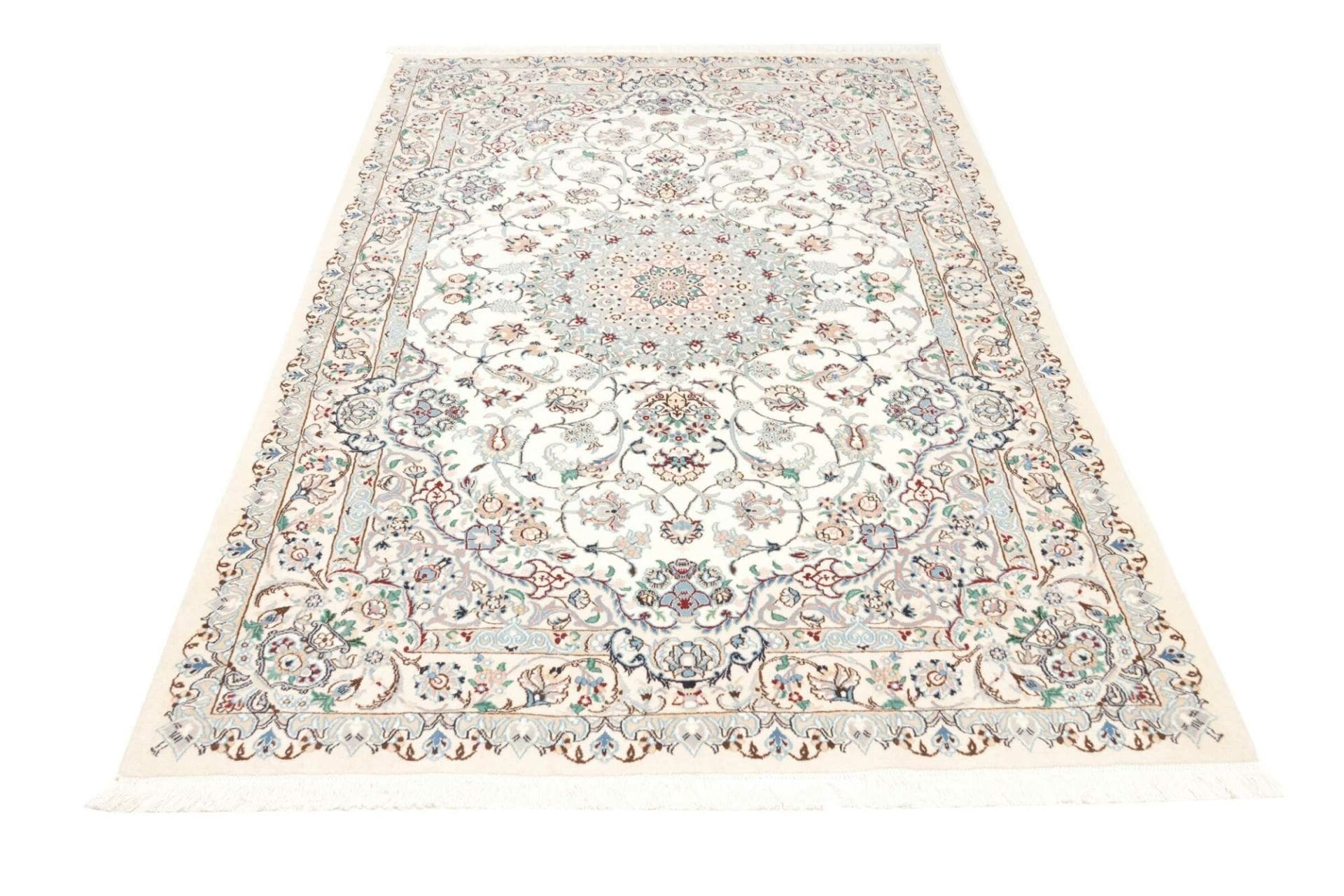 Handgeknüpfter Nain Perserteppich 161 × 245 cm