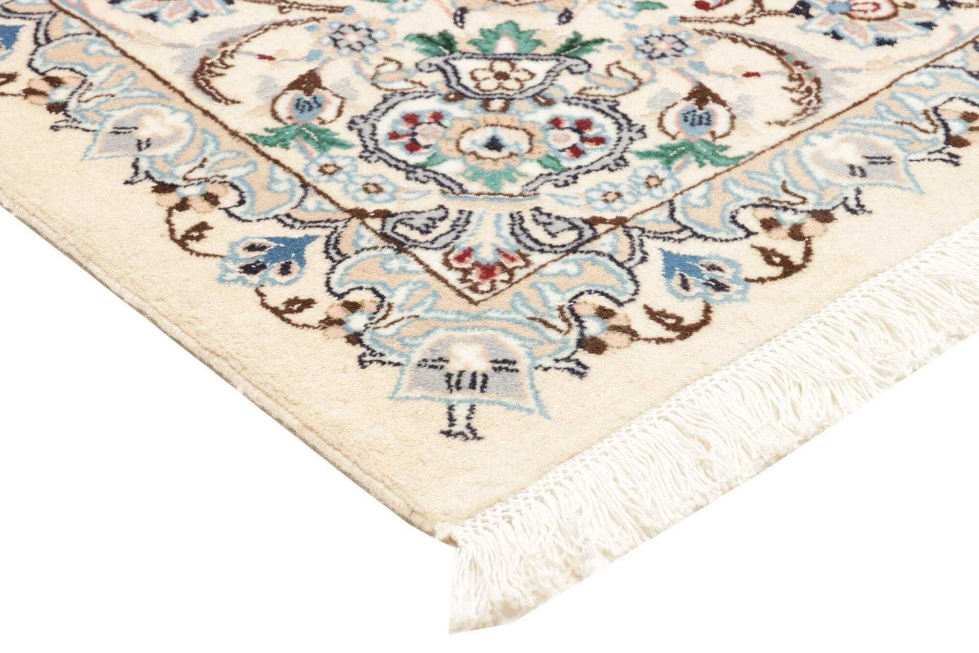 Handgeknüpfter Nain Perserteppich 161 × 245 cm
