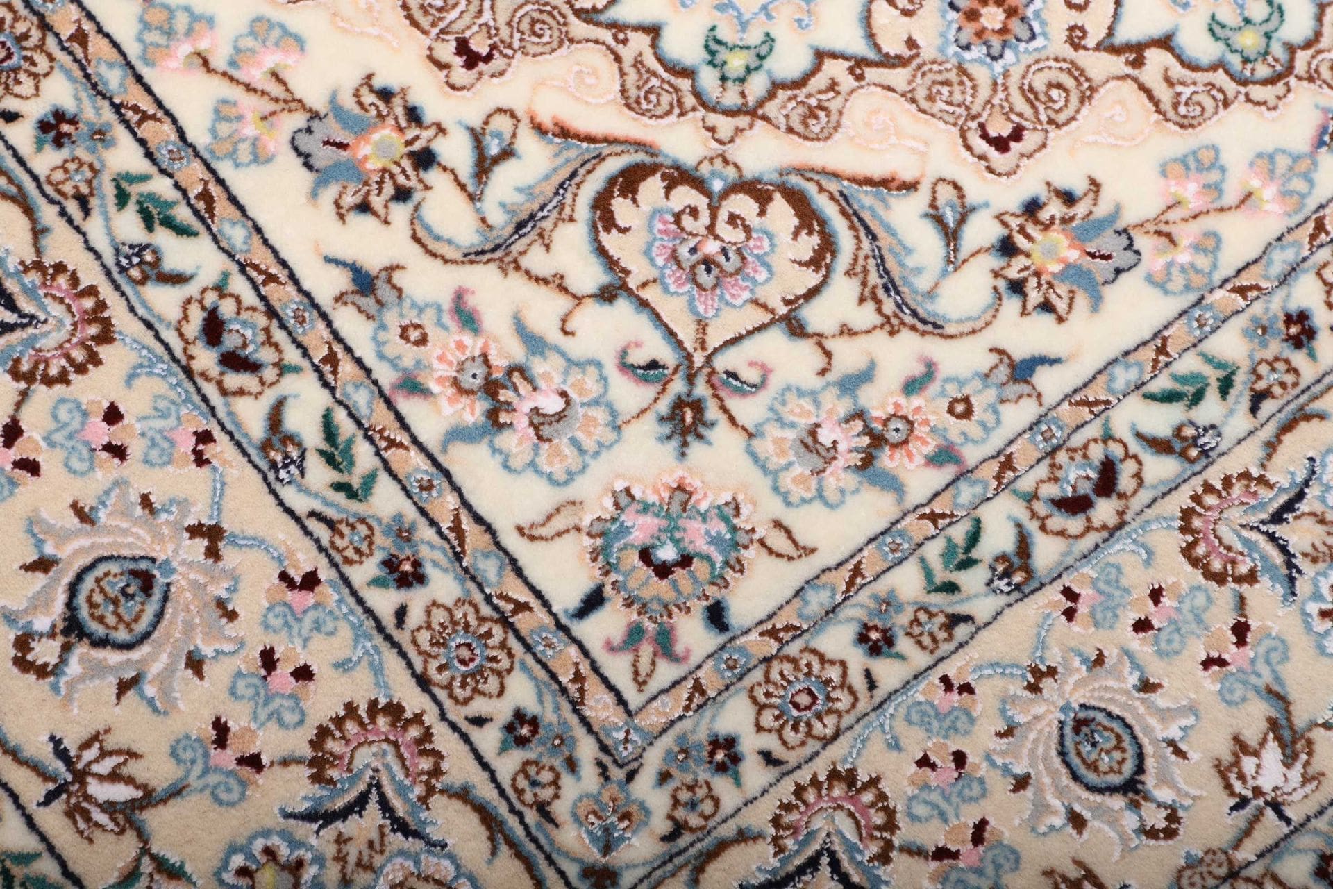 nain-teppich-173-x-242cm-florales-muster-handgeknupft-5 Handgeknüpfter Nain Perserteppich 173 × 242 cm