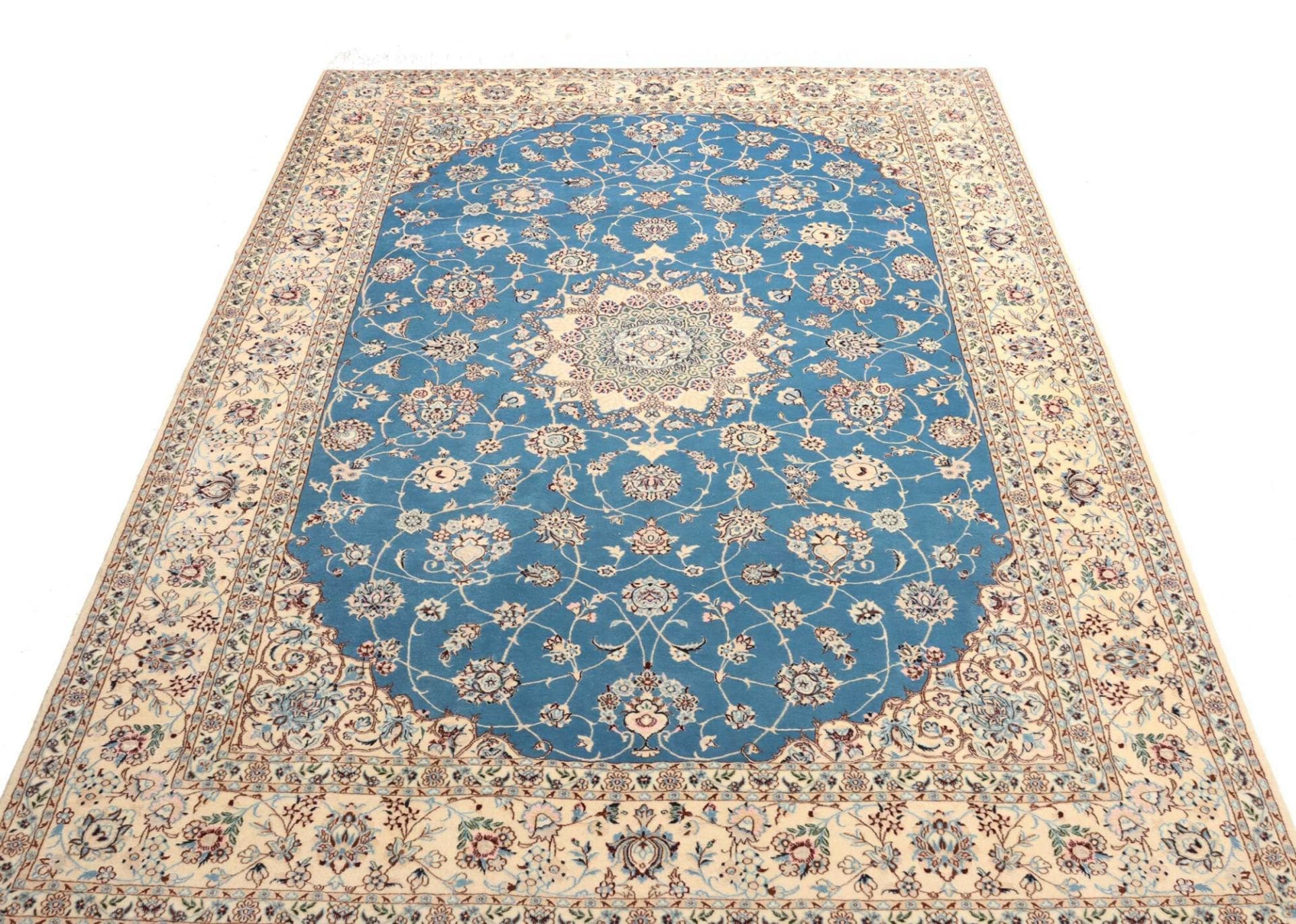 Nain Perserteppich aus Iran, 170 × 255 cm