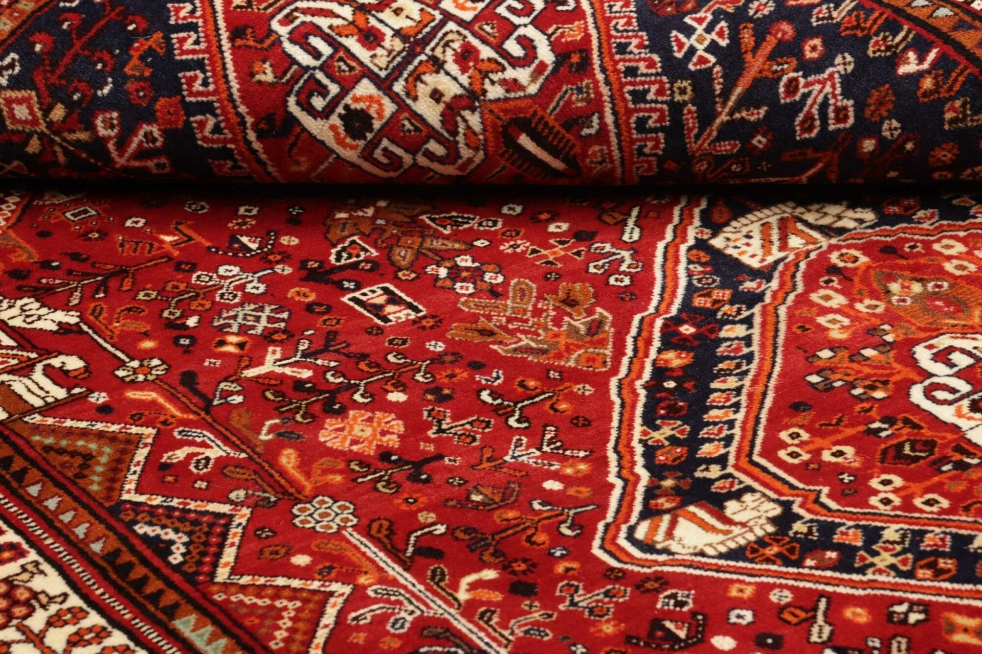 Shiraz Perserteppich 163 × 258 cm aus Wolle, handgeknüpft