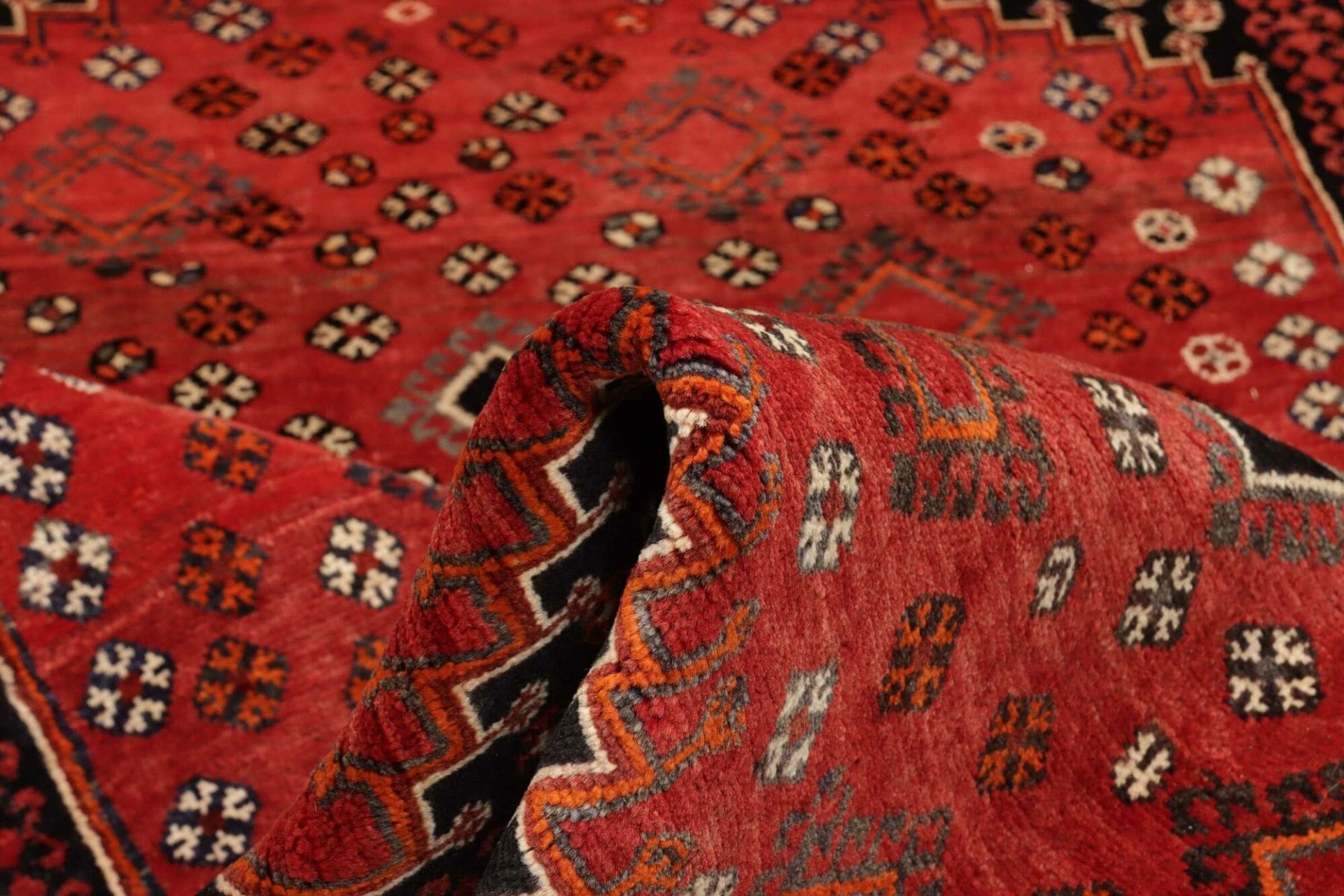 Qashqai Perserteppich 163 × 260 cm aus Wolle, handgeknüpft
