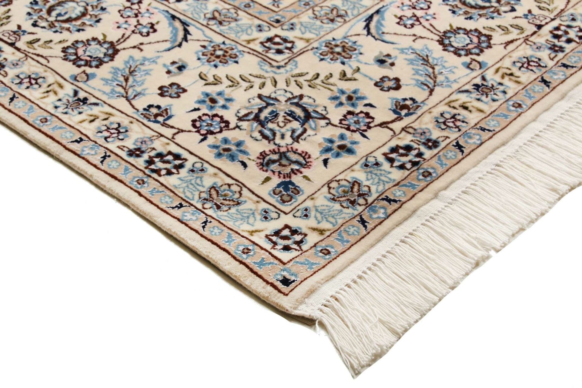 Nain Perserteppich aus Iran, 173 × 250 cm