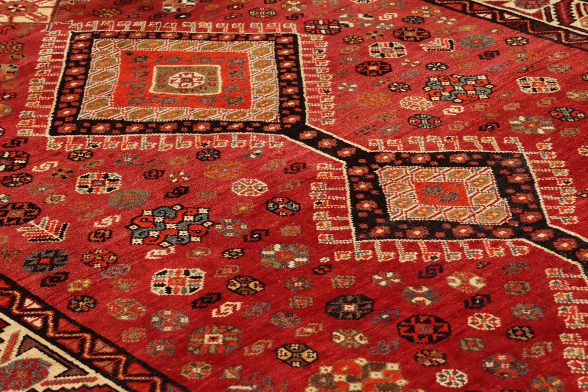 Handgeknüpfter Shiraz Perserteppich, 163 × 270 cm, Wolle
