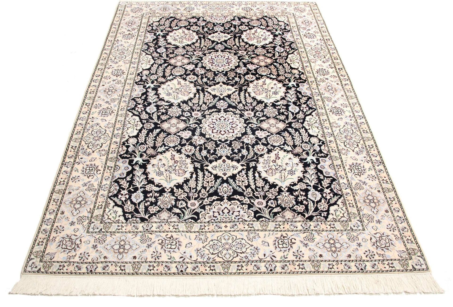 Nain Perserteppich 156 × 232 cm aus Wolle, handgeknüpft
